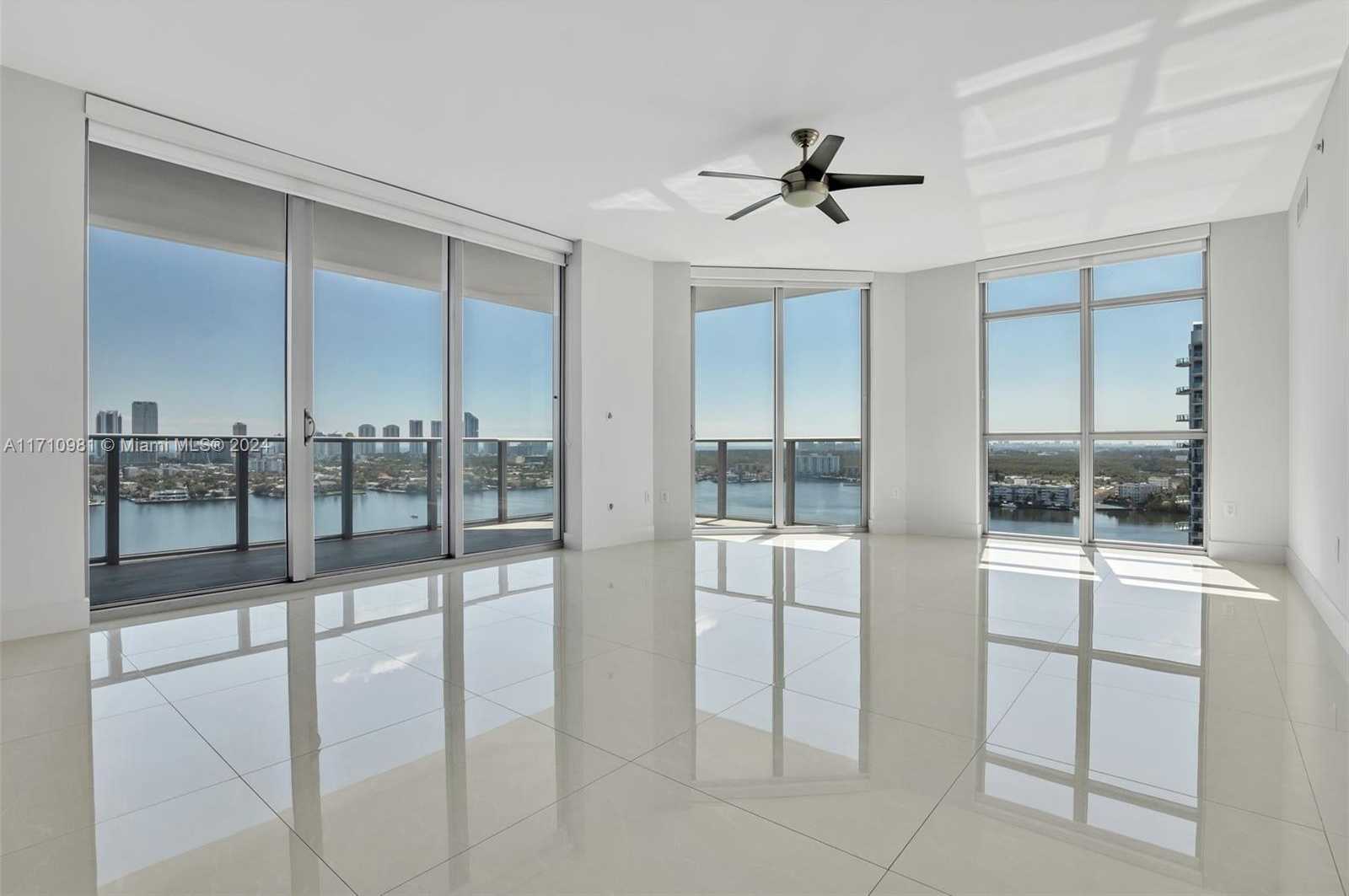Small Image of 17301 EAST BISCAYNE BLVD #1709, North Miami Beach Number 11