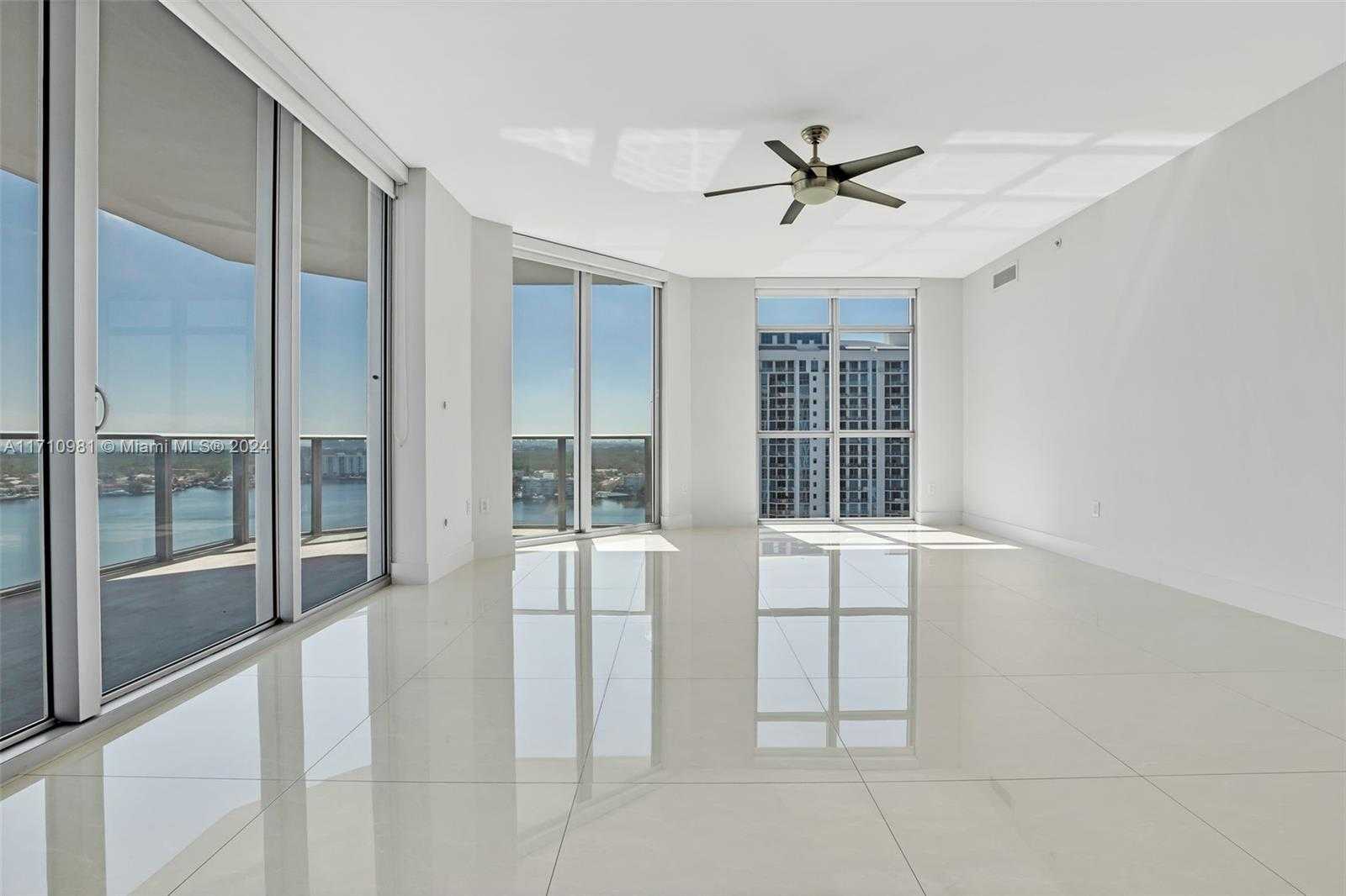 Small Image of 17301 EAST BISCAYNE BLVD #1709, North Miami Beach Number 12