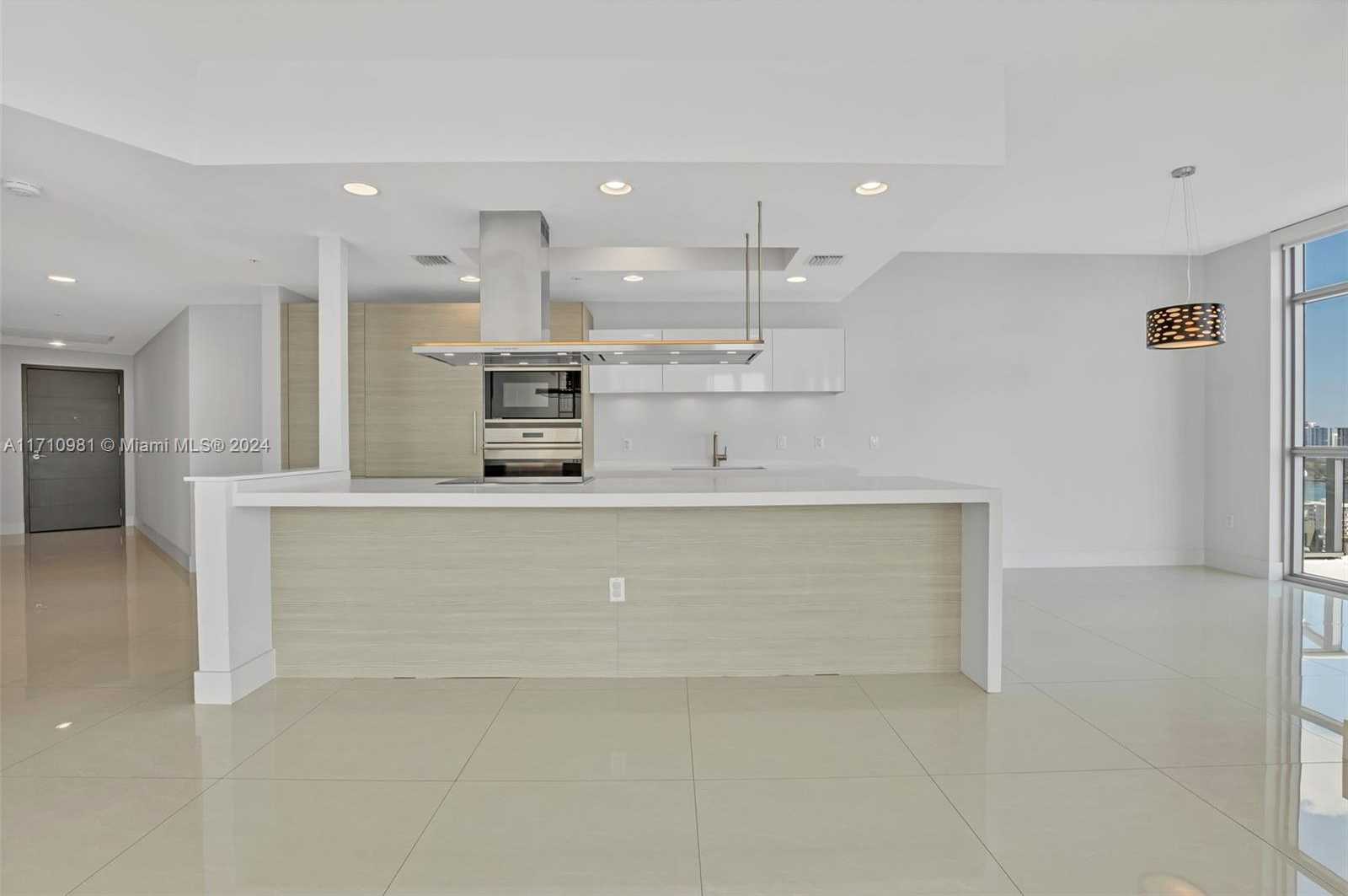 Small Image of 17301 EAST BISCAYNE BLVD #1709, North Miami Beach Number 15