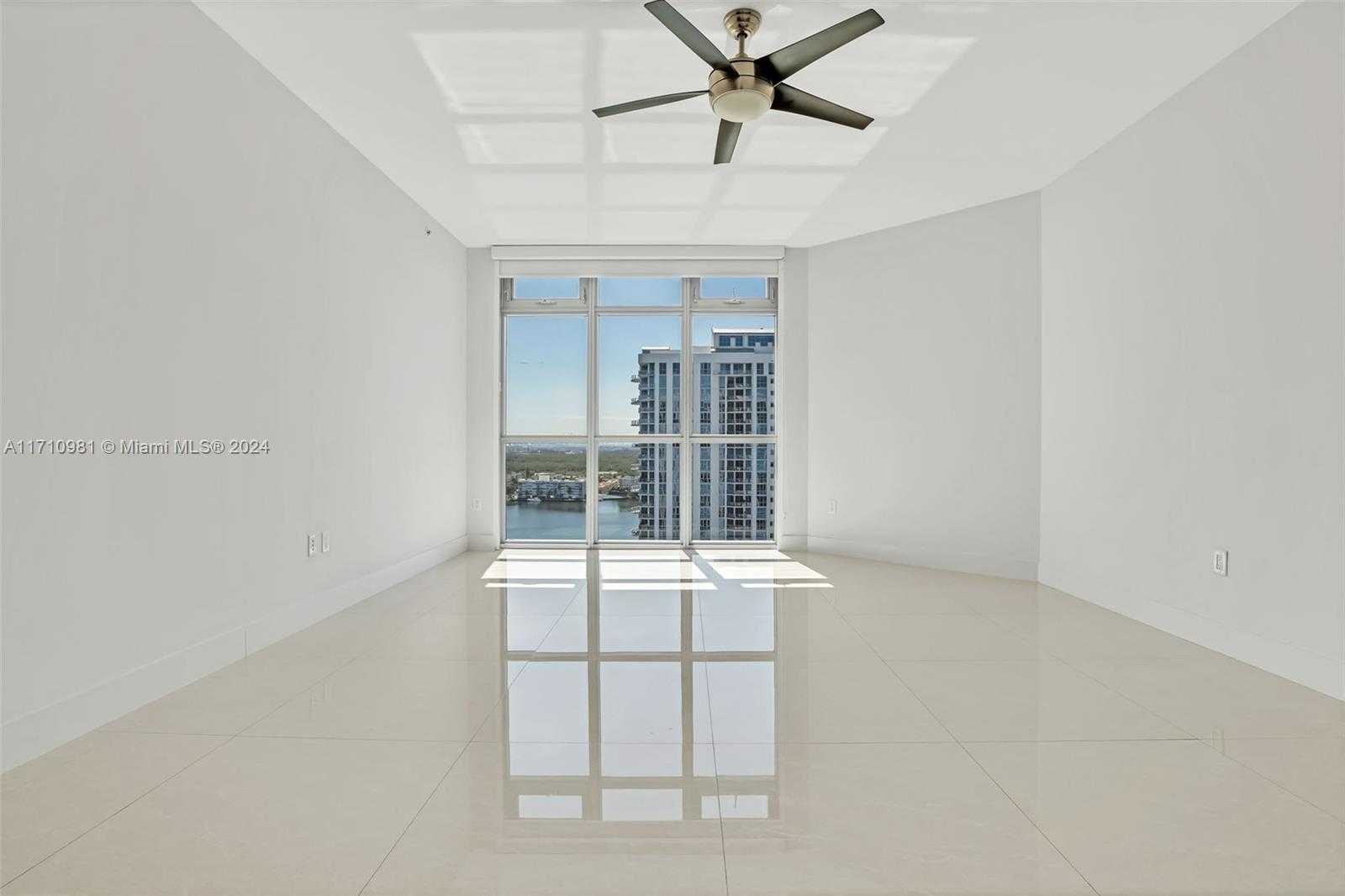 Small Image of 17301 EAST BISCAYNE BLVD #1709, North Miami Beach Number 23