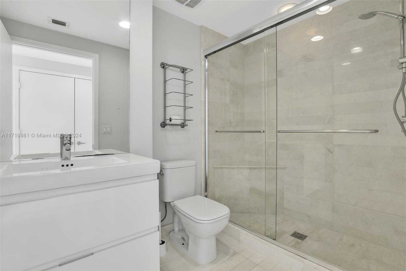 Small Image of 17301 EAST BISCAYNE BLVD #1709, North Miami Beach Number 31