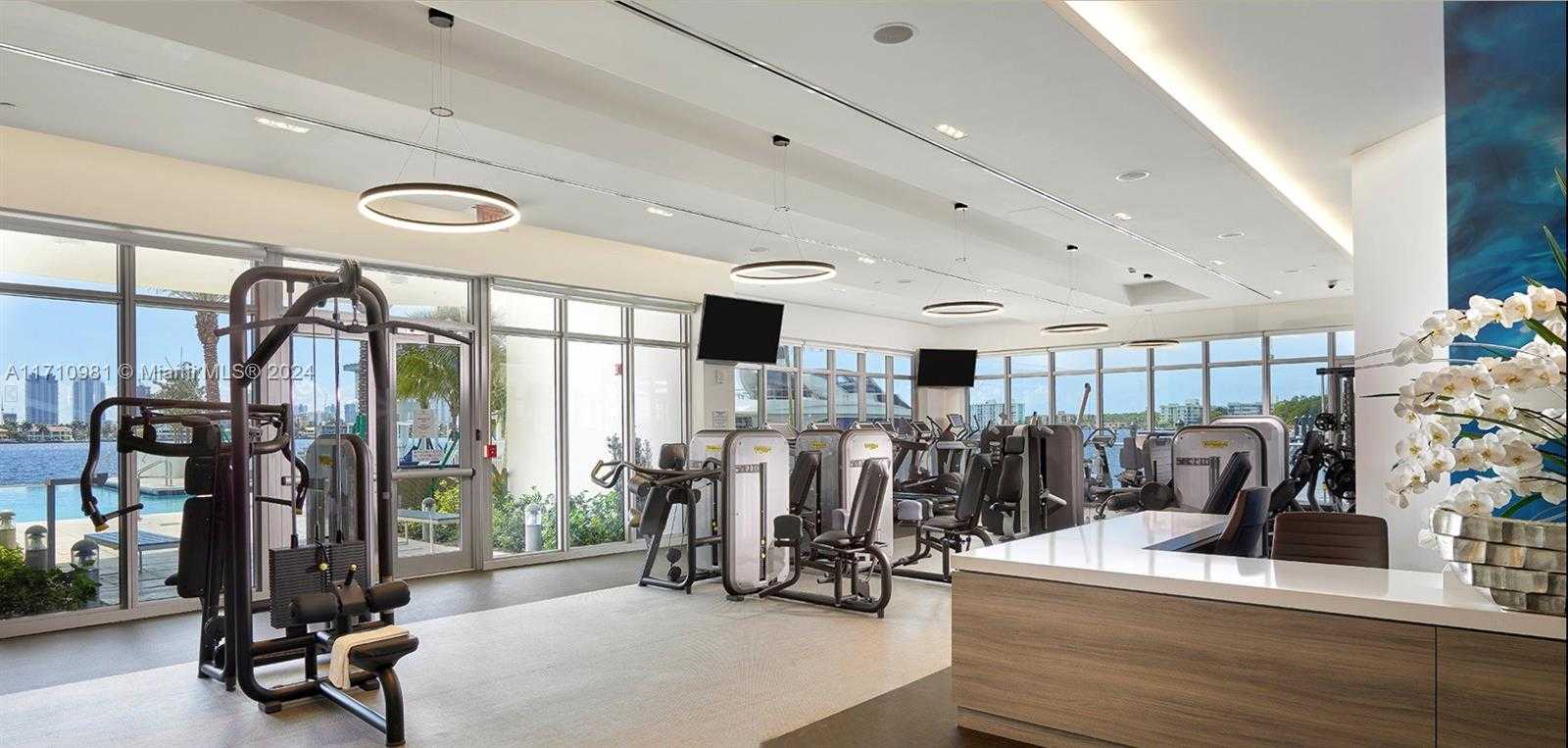 Small Image of 17301 EAST BISCAYNE BLVD #1709, North Miami Beach Number 39