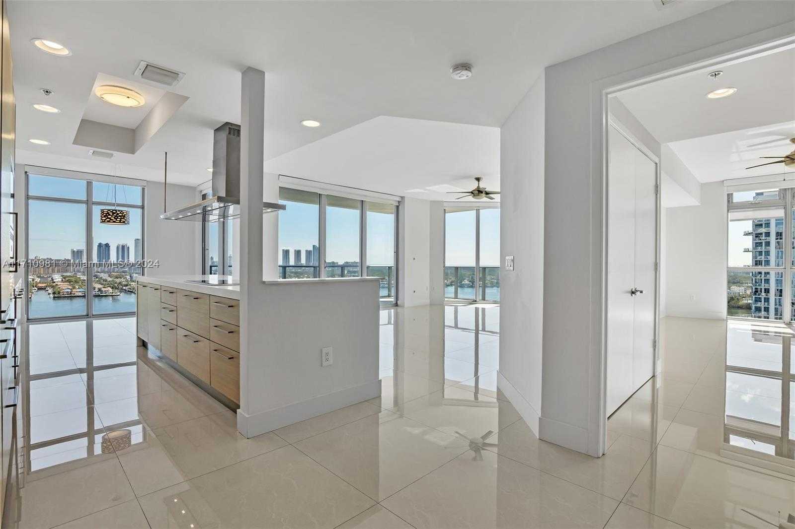 Small Image of 17301 EAST BISCAYNE BLVD #1709, North Miami Beach Number 8