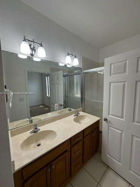 Small Image of 882 PIPERS CAY DR #149, West Palm Beach Number 7