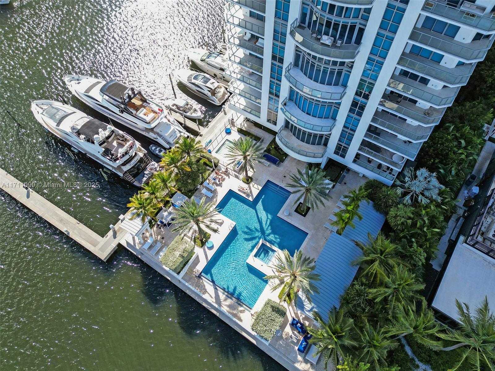 Small Image of 17301 BISCAYNE BLVD #2008, North Miami Beach Number 100