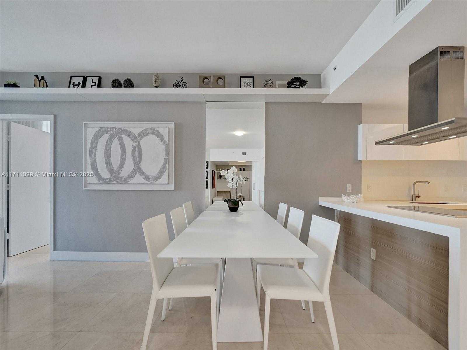 Small Image of 17301 BISCAYNE BLVD #2008, North Miami Beach Number 28