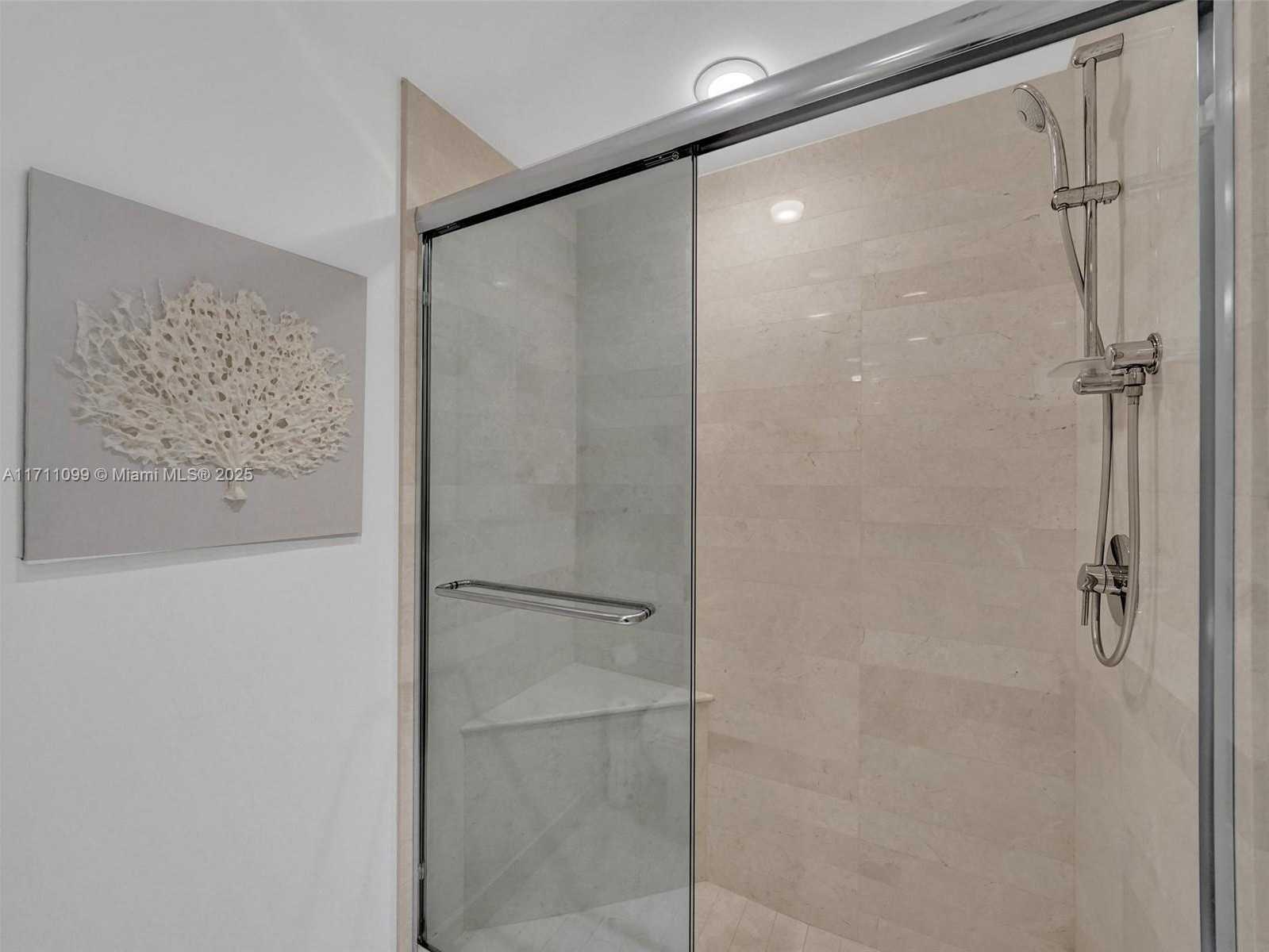 Small Image of 17301 BISCAYNE BLVD #2008, North Miami Beach Number 63