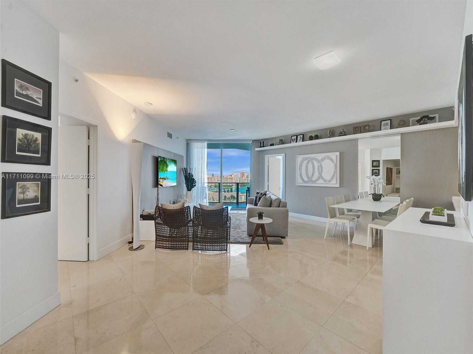 Small Image of 17301 BISCAYNE BLVD #2008, North Miami Beach Number 8