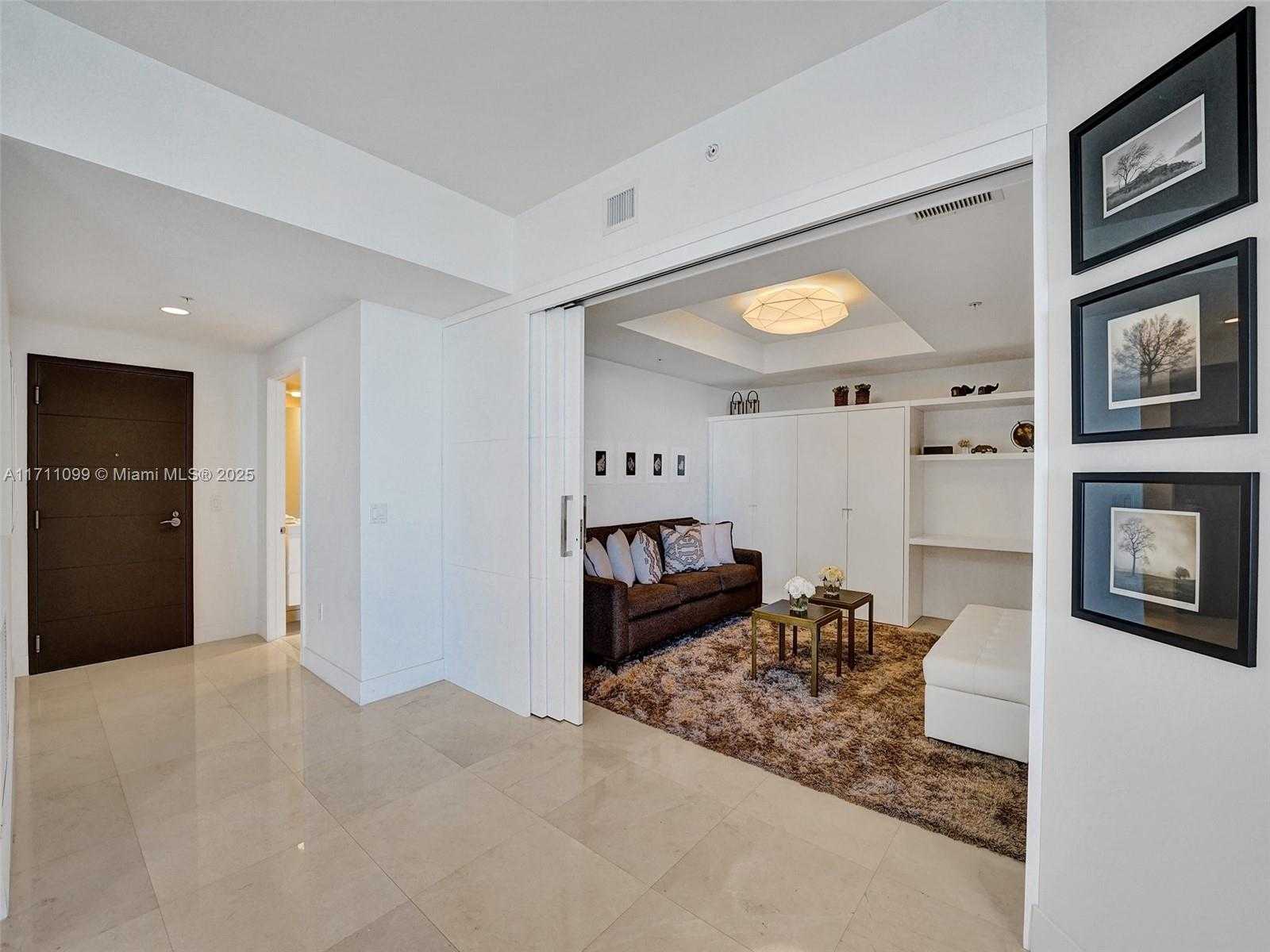 Small Image of 17301 BISCAYNE BLVD #2008, North Miami Beach Number 9