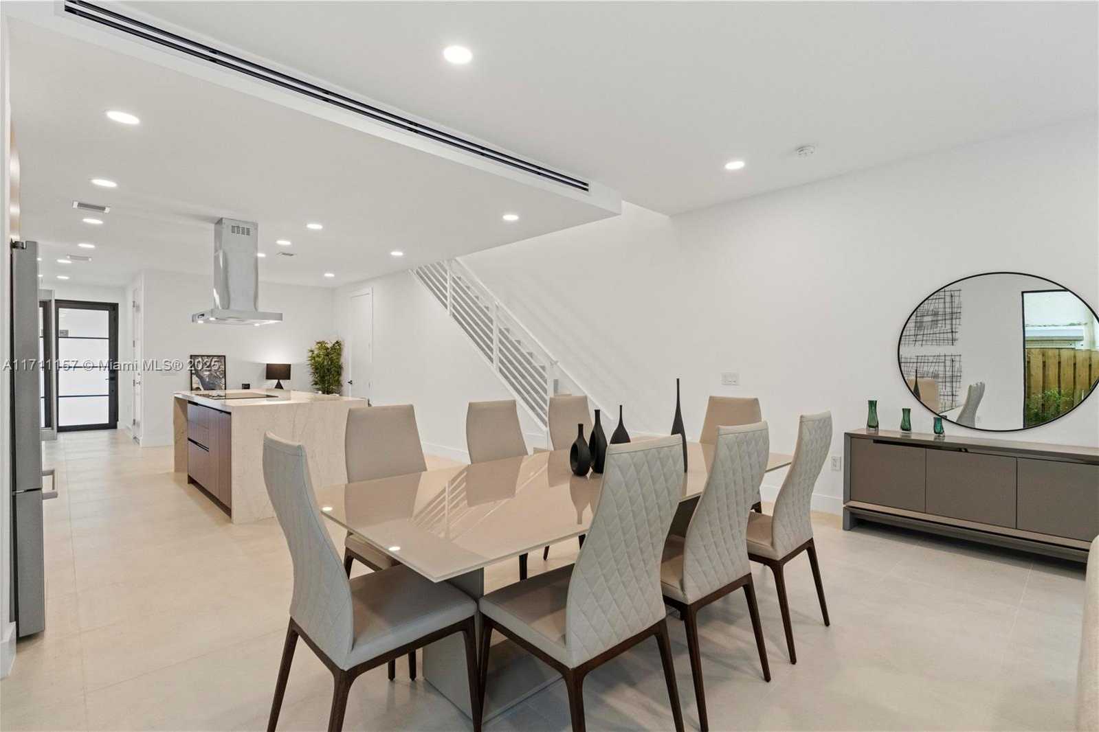 Small Image of 909 NORTH EAST 16TH AVE, Fort Lauderdale Number 13