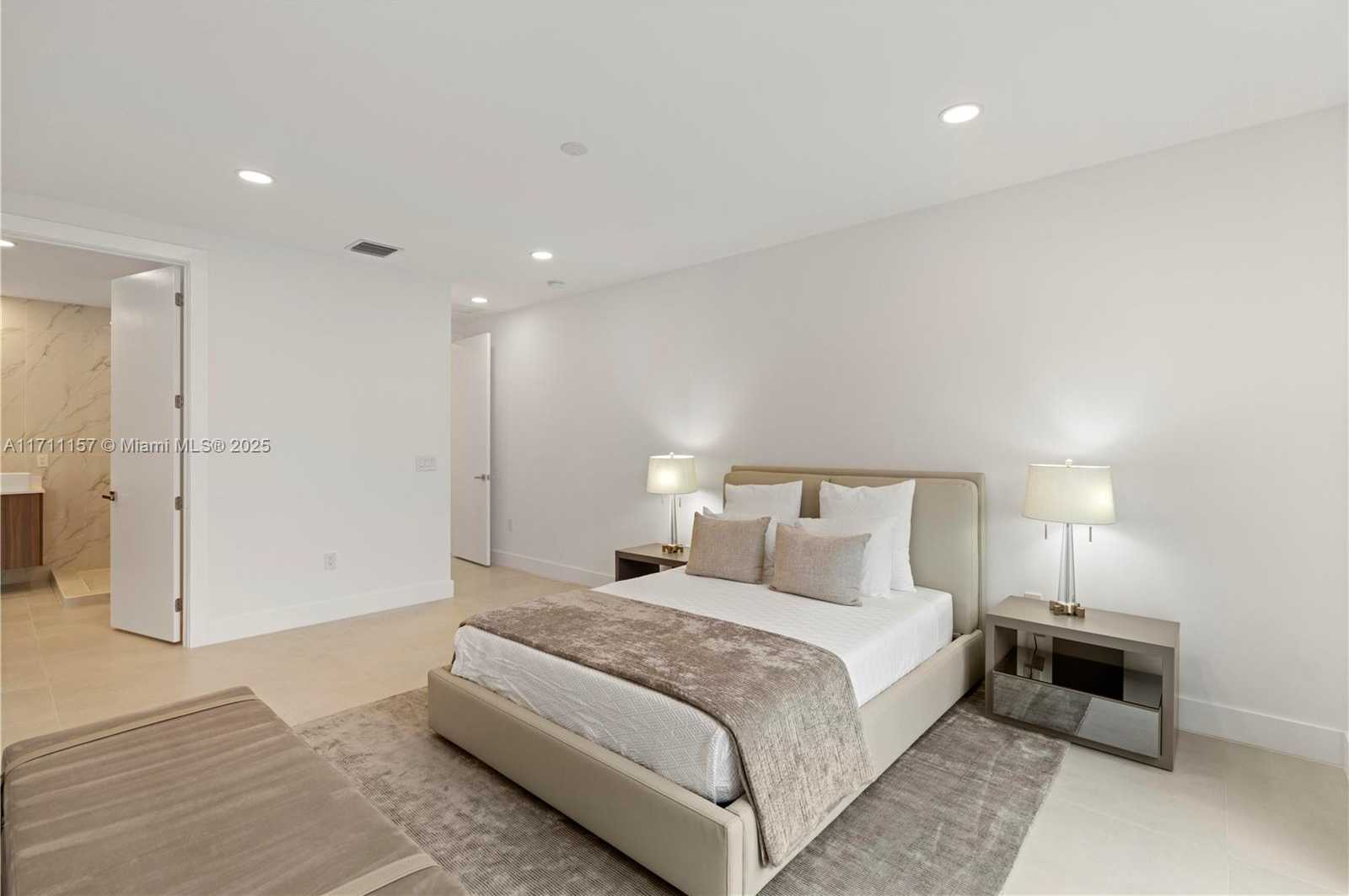 Small Image of 909 NORTH EAST 16TH AVE, Fort Lauderdale Number 20