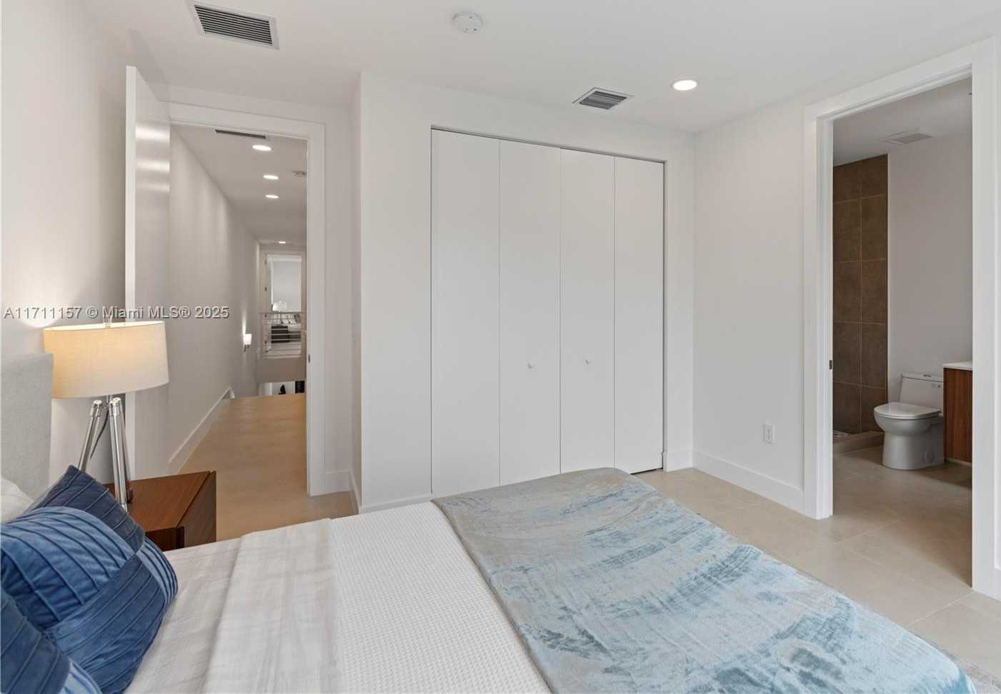 Small Image of 909 NORTH EAST 16TH AVE, Fort Lauderdale Number 22