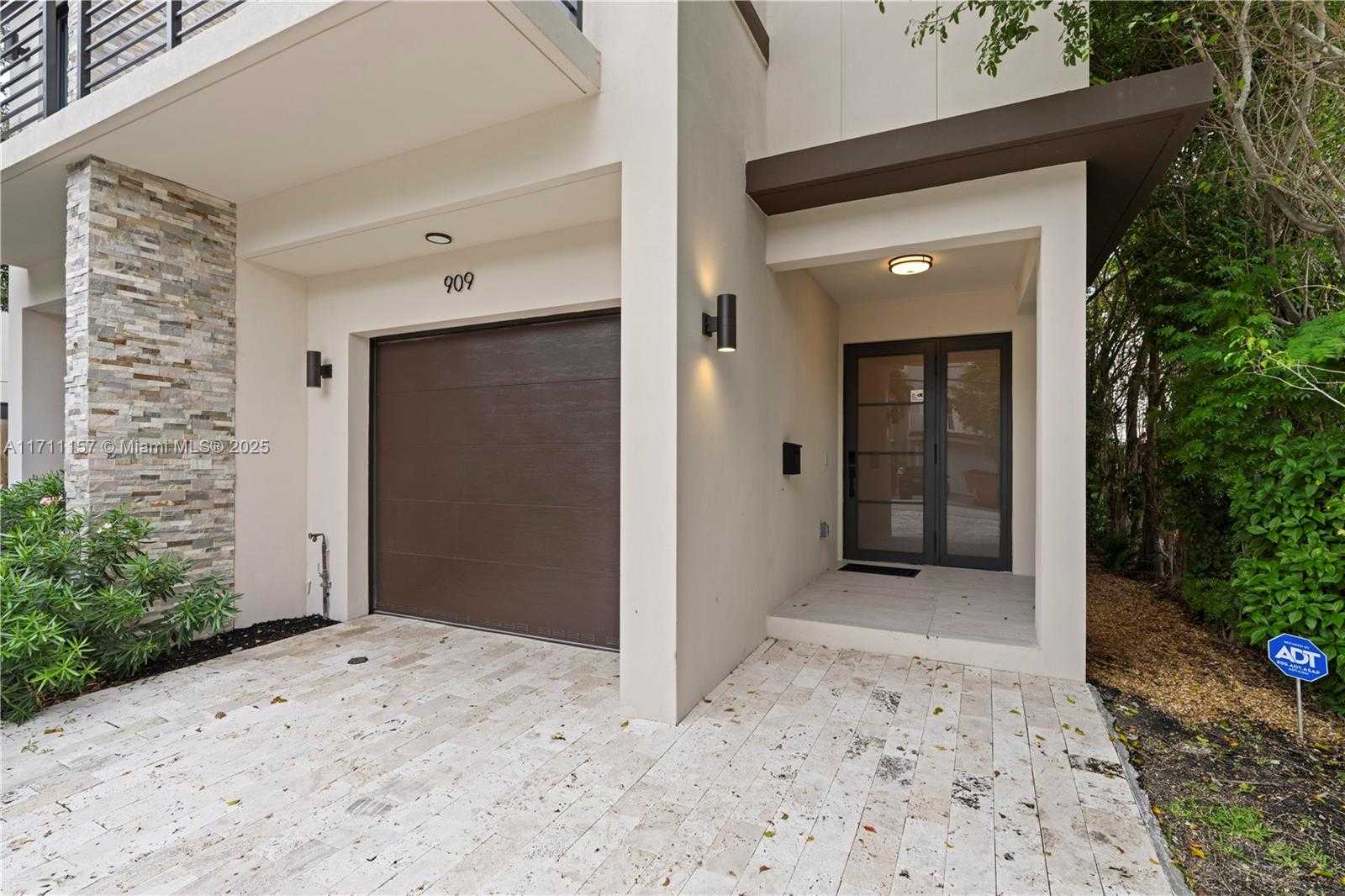 Small Image of 909 NORTH EAST 16TH AVE, Fort Lauderdale Number 34