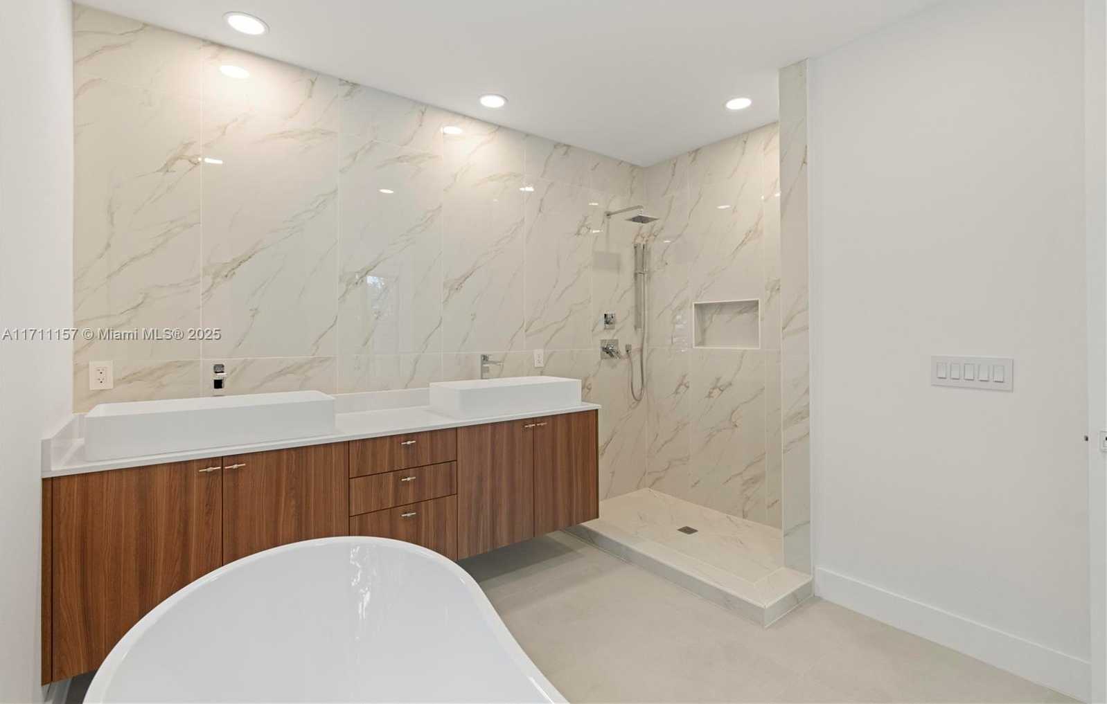 Small Image of 909 NORTH EAST 16TH AVE, Fort Lauderdale Number 45