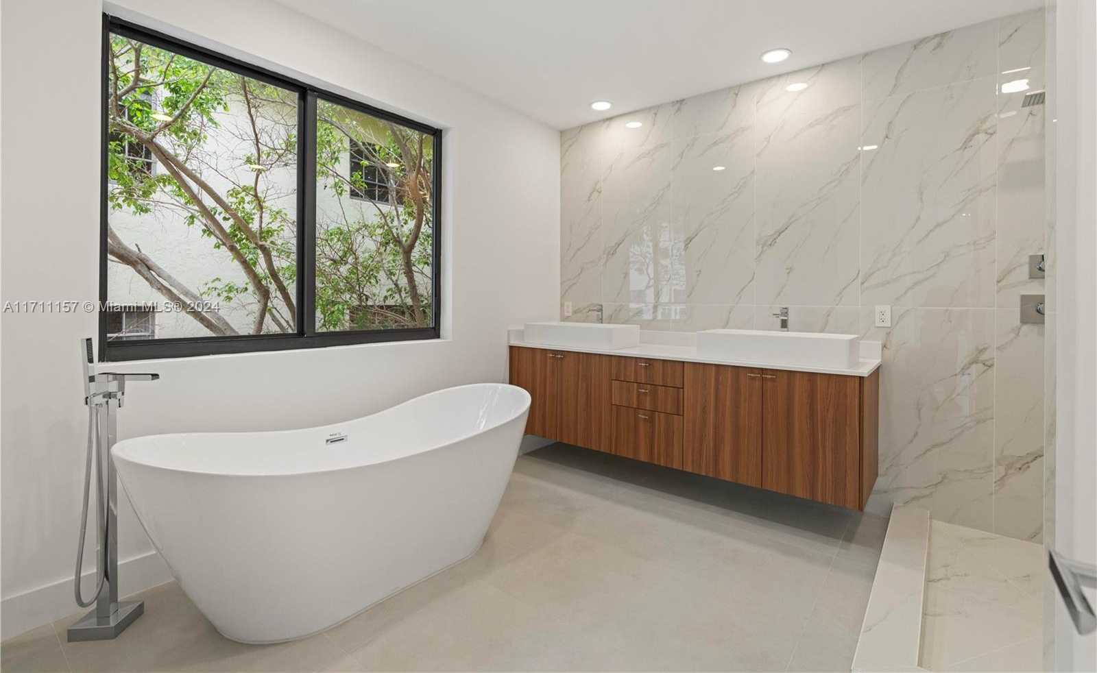 Small Image of 909 NORTH EAST 16TH AVE, Fort Lauderdale Number 68