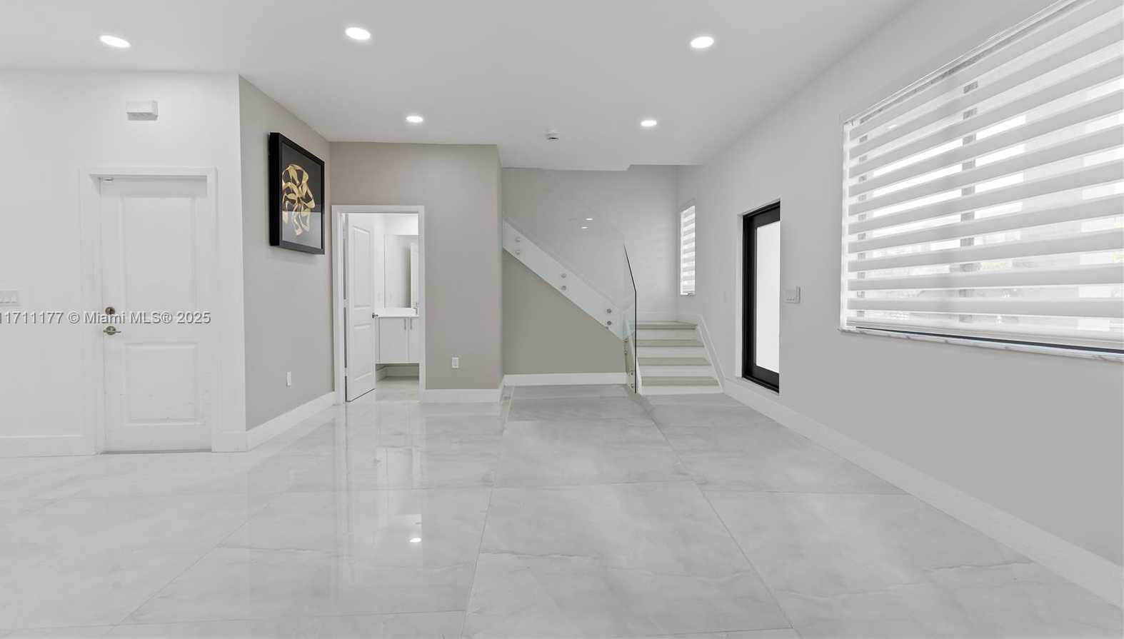 Small Image of 8206 NORTH WEST 43RD ST, Doral Number 3