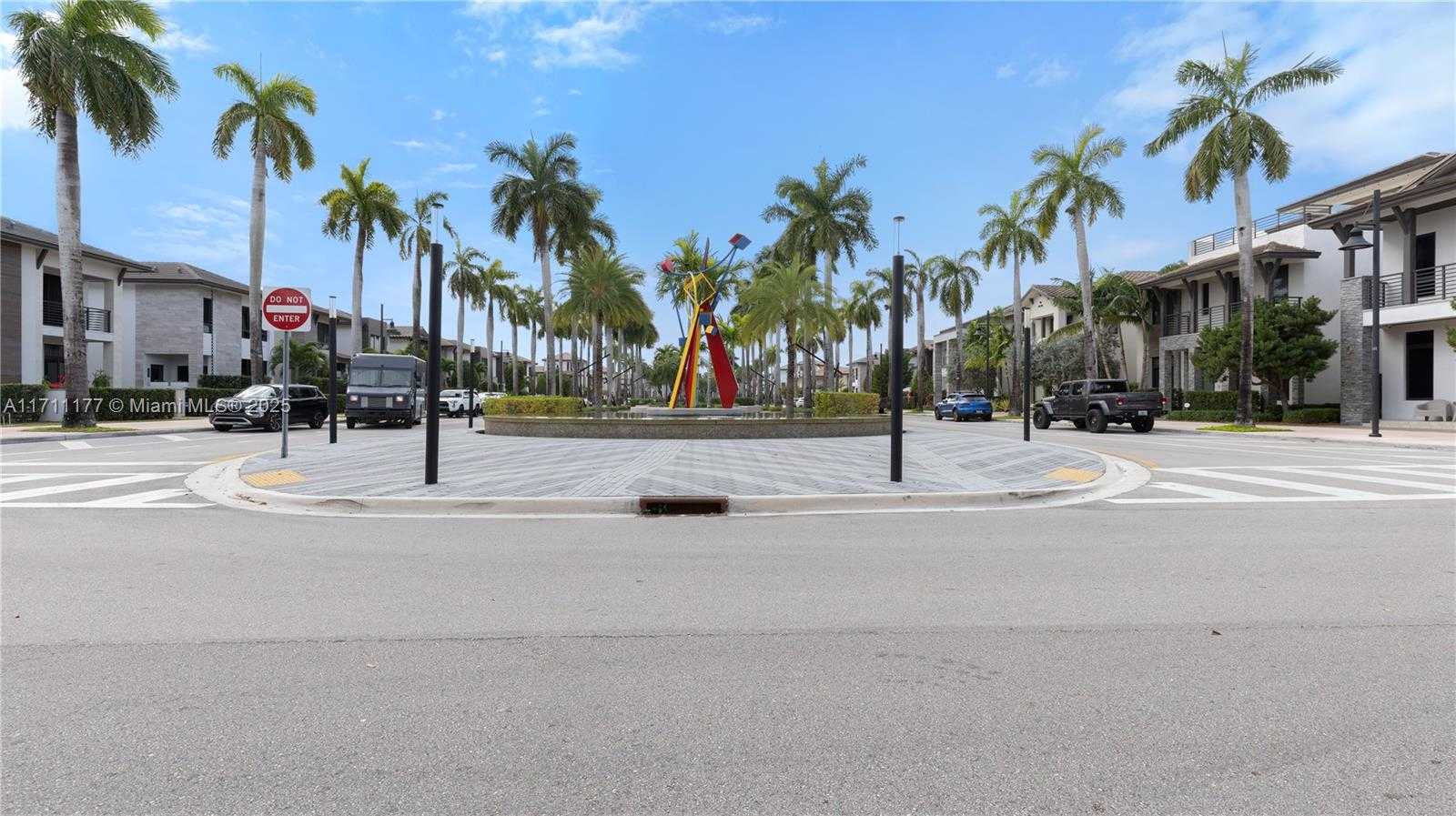 Small Image of 8206 NORTH WEST 43RD ST, Doral Number 31