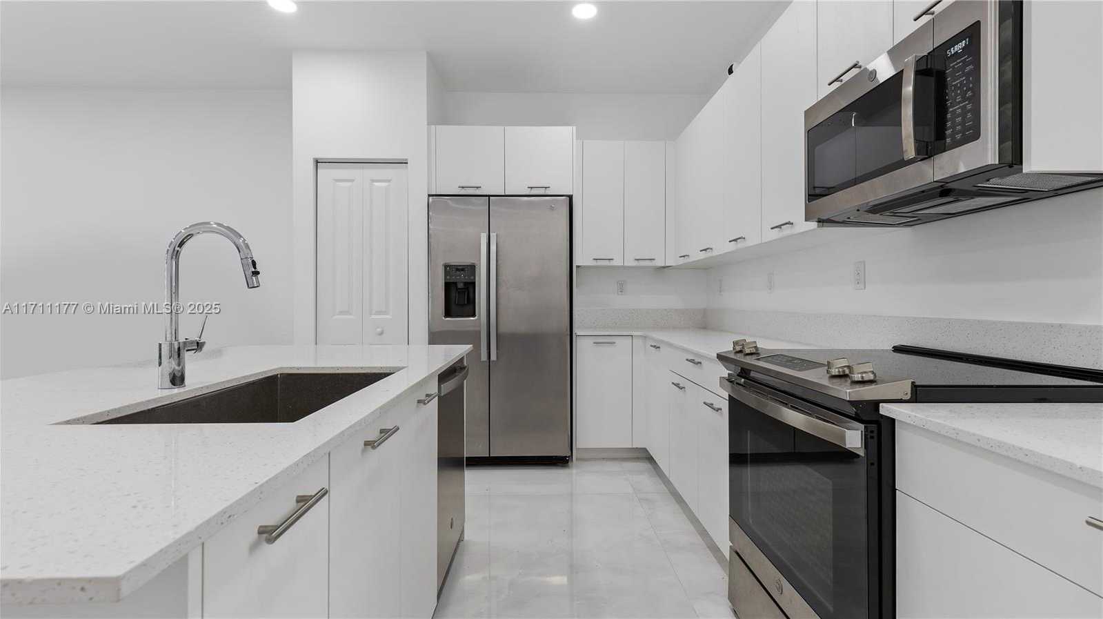 Small Image of 8206 NORTH WEST 43RD ST, Doral Number 6