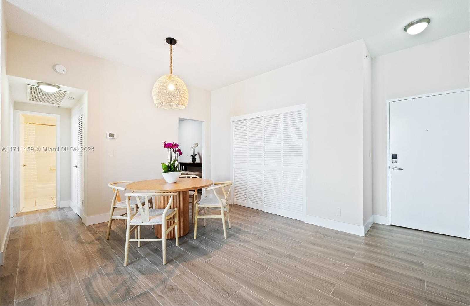 Small Image of 3001 SOUTH OCEAN DR #1639, Hollywood Number 11