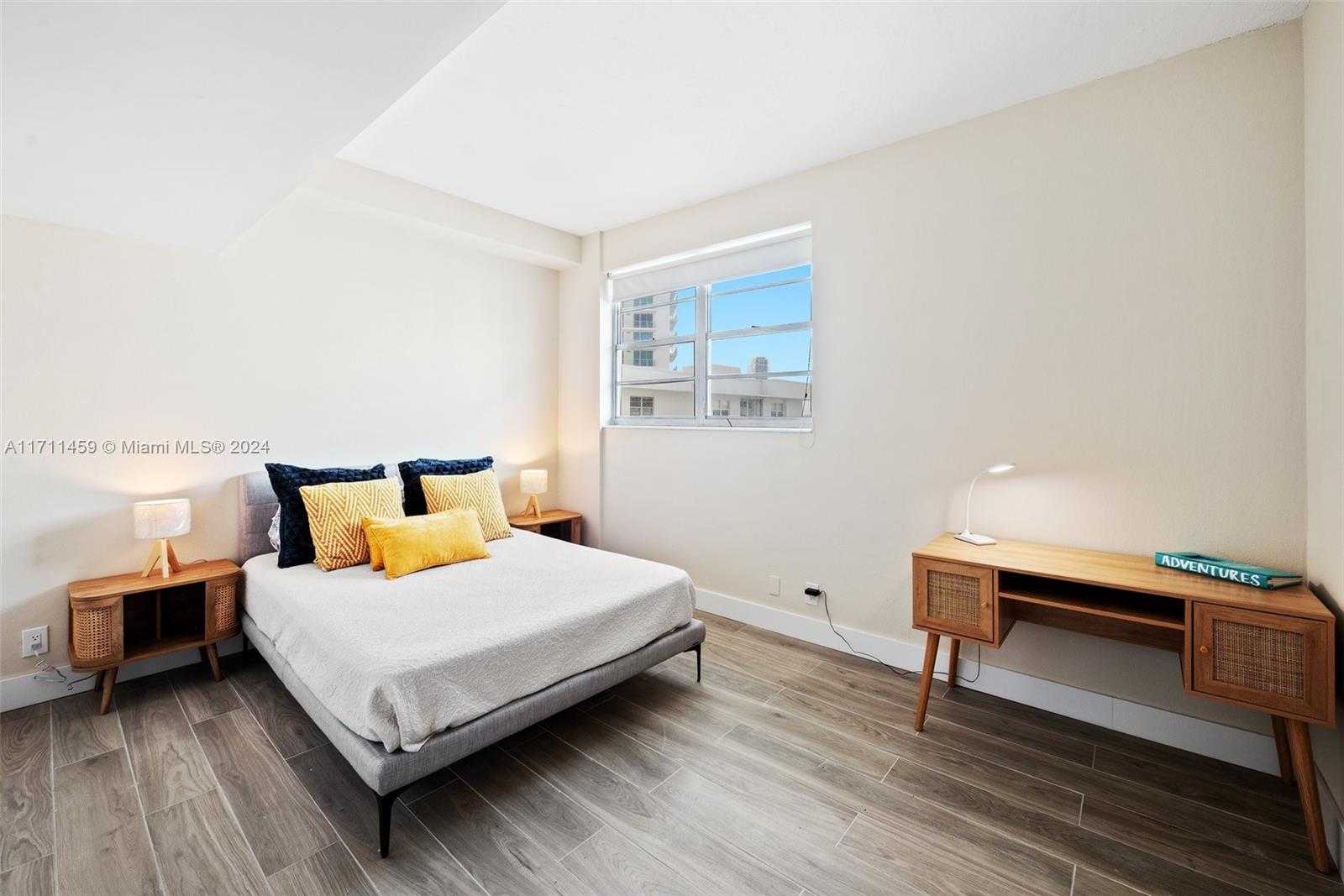 Small Image of 3001 SOUTH OCEAN DR #1639, Hollywood Number 17