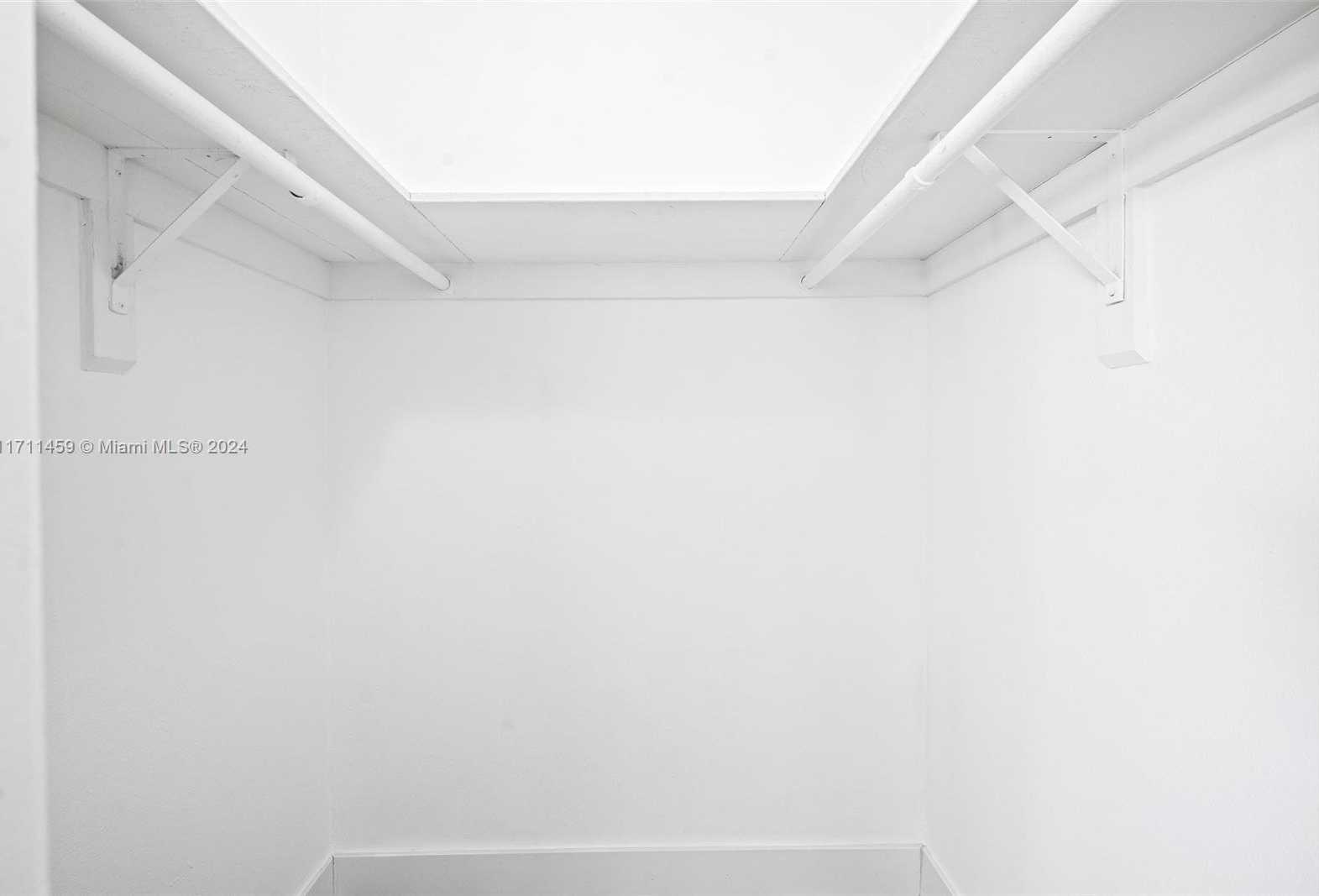 Small Image of 3001 SOUTH OCEAN DR #1639, Hollywood Number 21