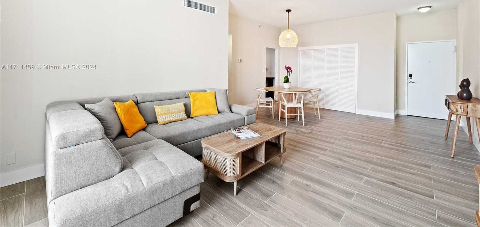 Small Image of 3001 SOUTH OCEAN DR #1639, Hollywood Number 8