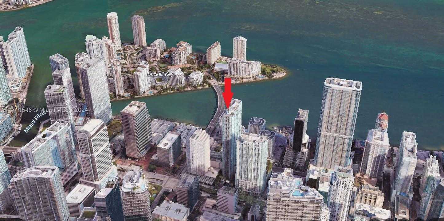 Small Image of 950 BRICKELL BAY DR #3610, Miami Number 2