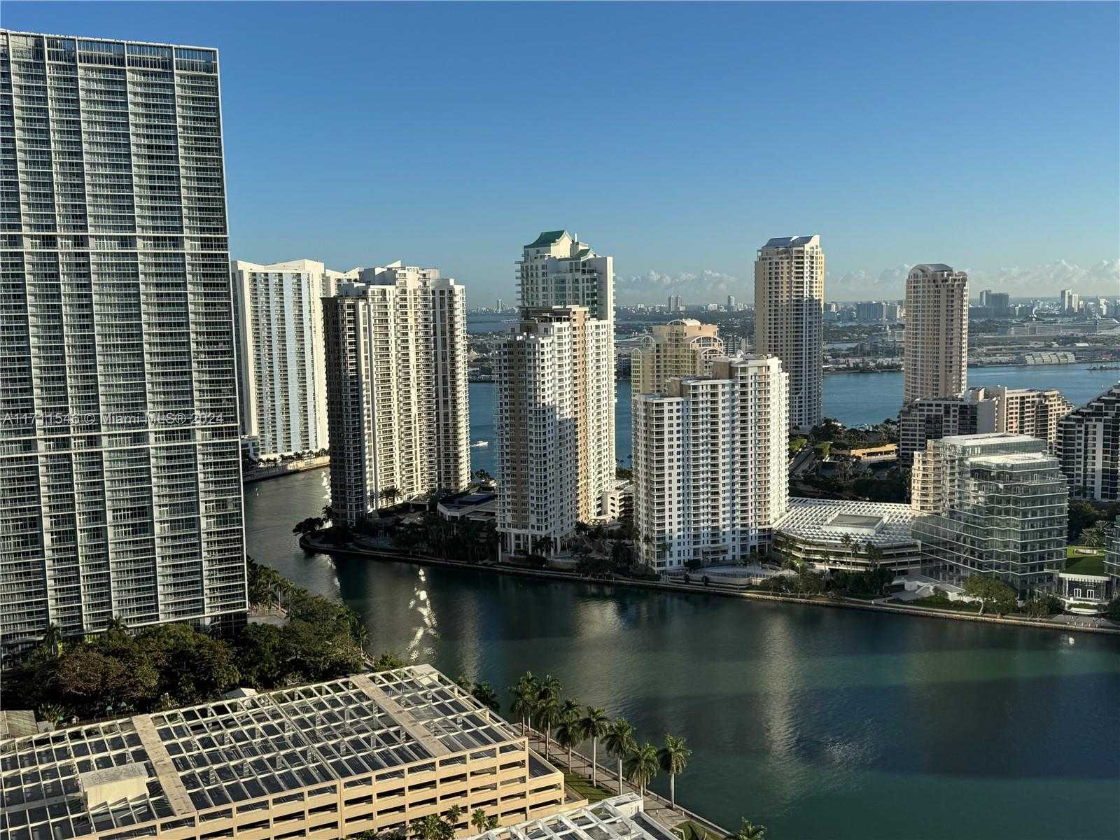 Small Image of 950 BRICKELL BAY DR #3610, Miami Number 37