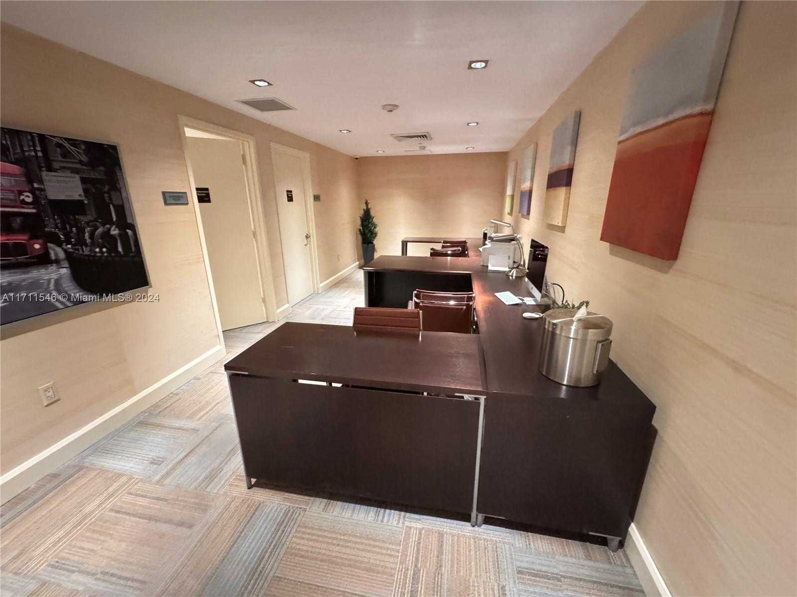 Small Image of 950 BRICKELL BAY DR #3610, Miami Number 54