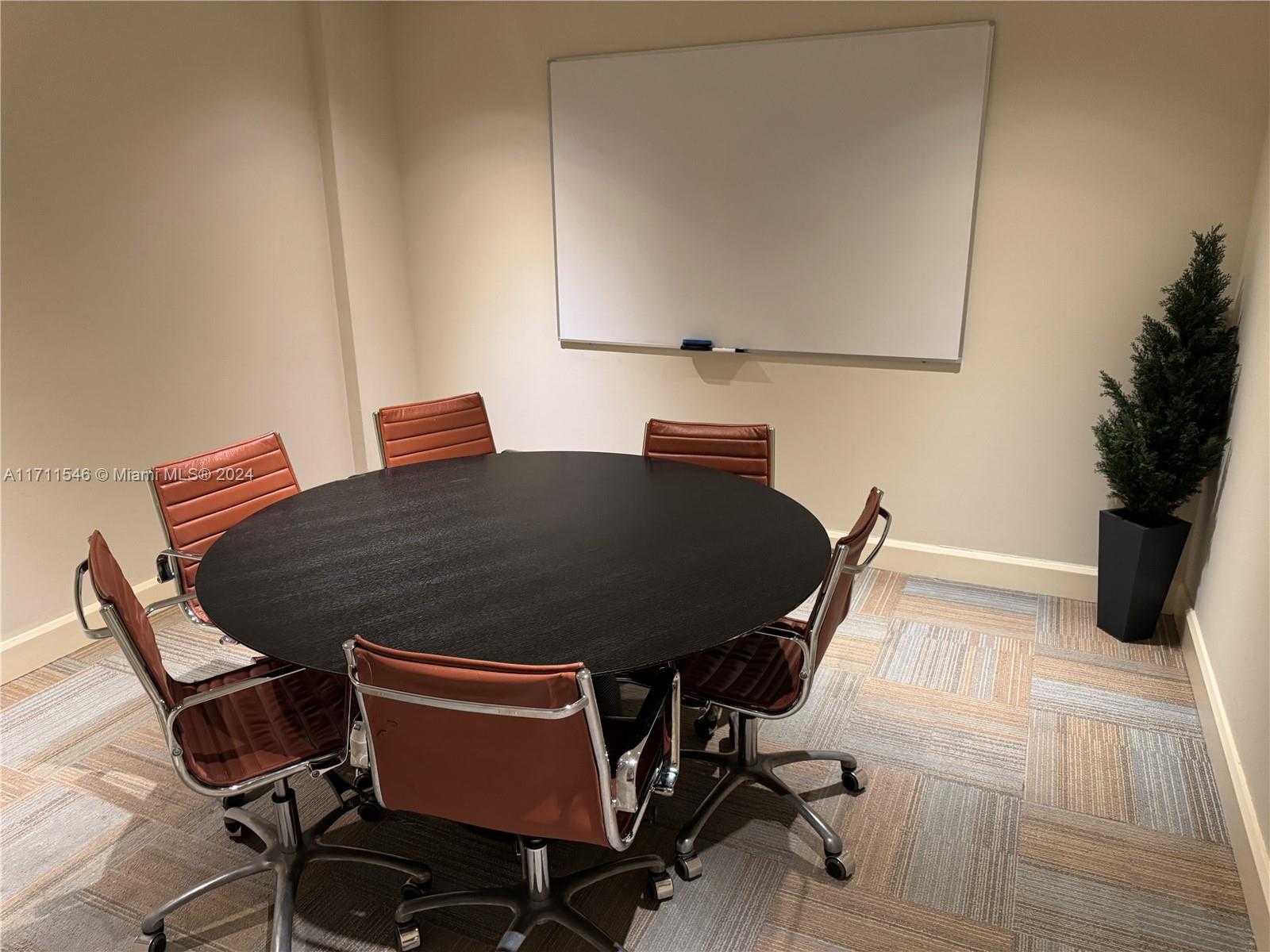 Small Image of 950 BRICKELL BAY DR #3610, Miami Number 55