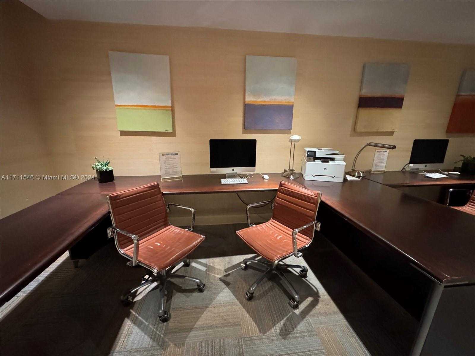 Small Image of 950 BRICKELL BAY DR #3610, Miami Number 56