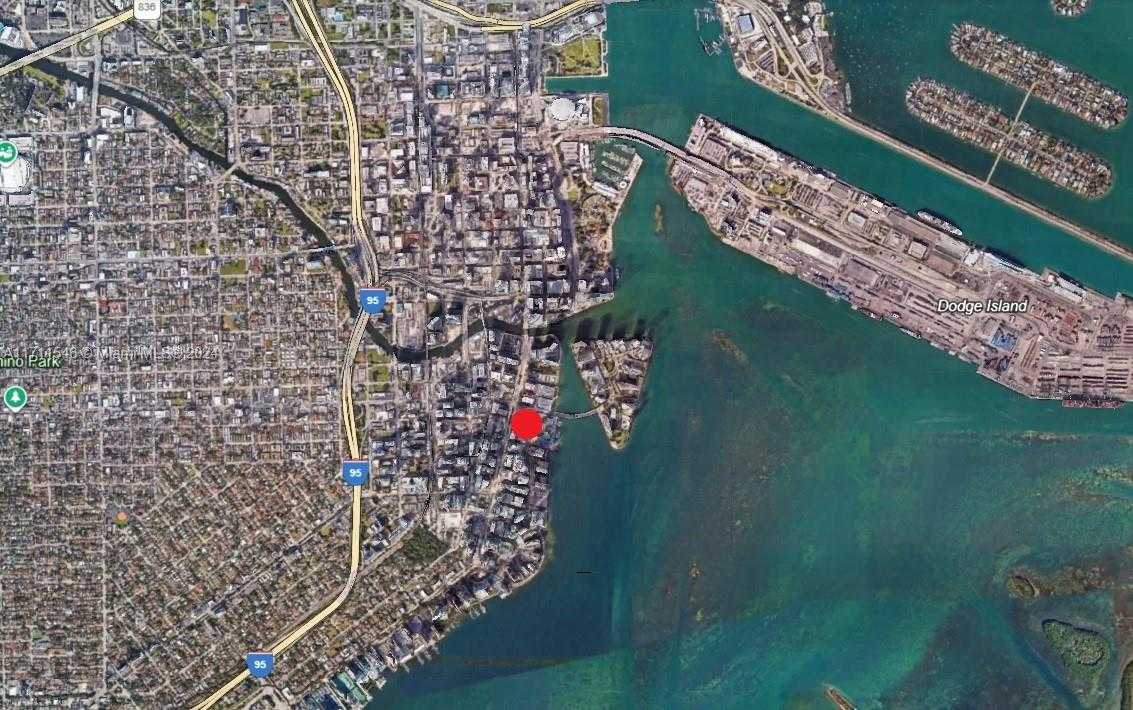 Small Image of 950 BRICKELL BAY DR #3610, Miami Number 62