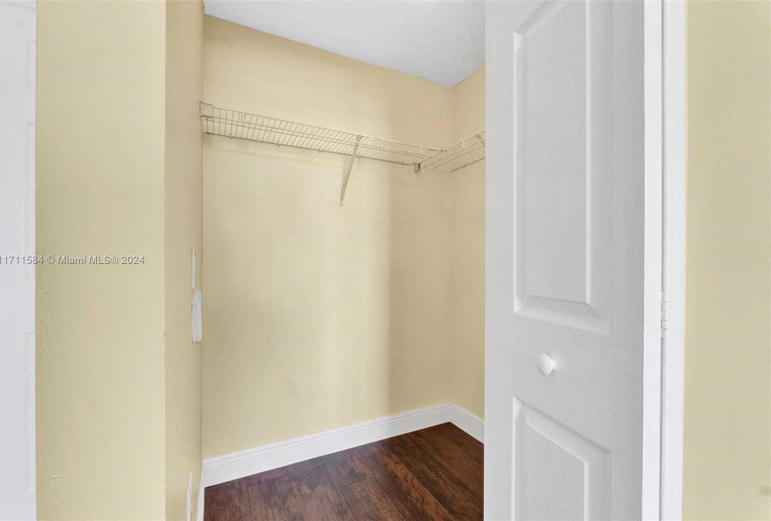Small Image of 140 SOUTH DIXIE HWY #413, Hollywood Number 28