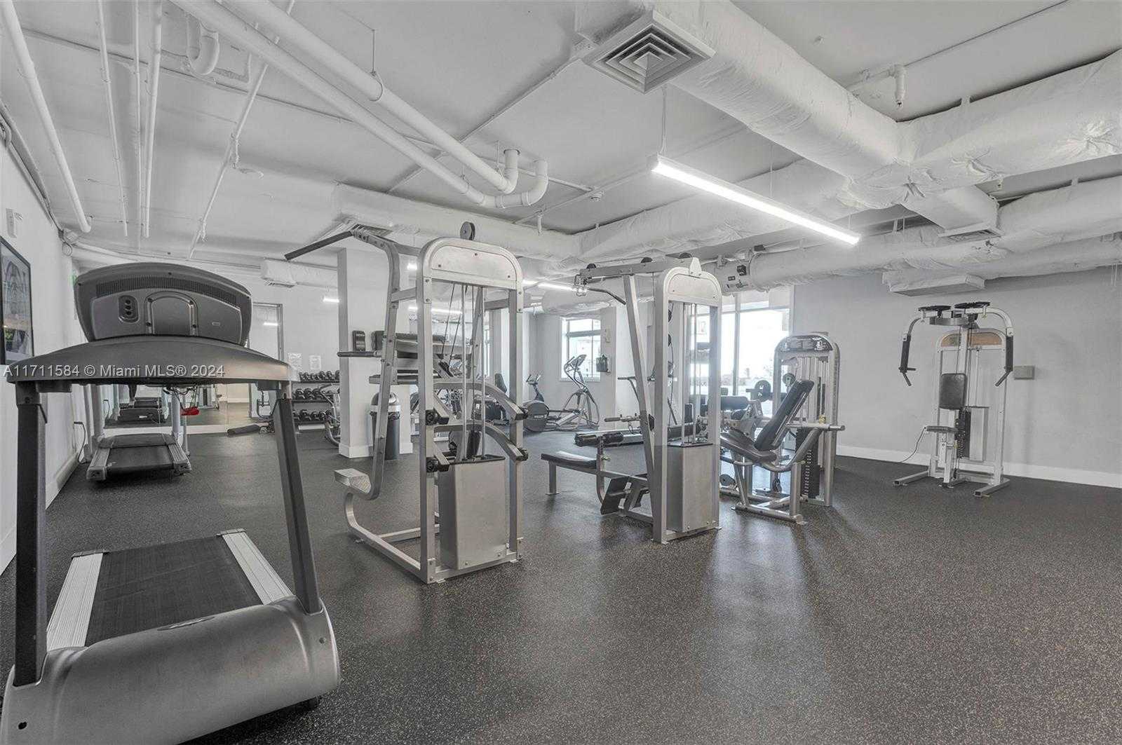 Small Image of 140 SOUTH DIXIE HWY #413, Hollywood Number 33