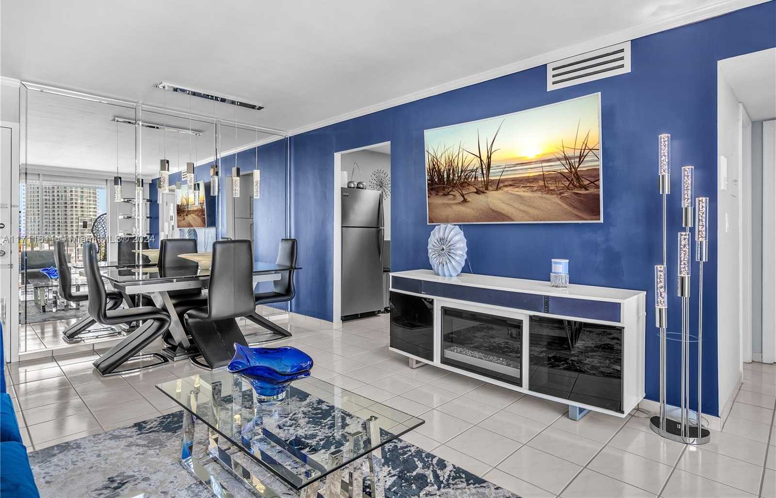 Small Image of 6900 BAY DR #11I, Miami Beach Number 6