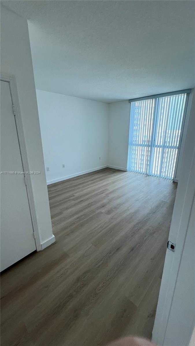 Small Image of 9055 SOUTH WEST 73RD CT #2007, Miami Number 12