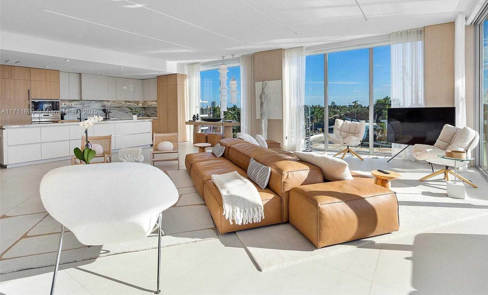 Small Image of 21 ISLE OF VENICE DR #PH1, Fort Lauderdale Number 10