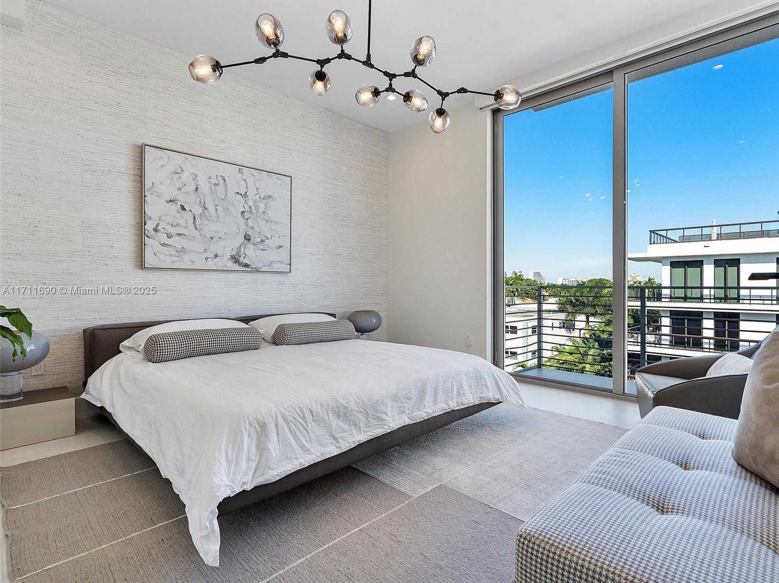 Small Image of 21 ISLE OF VENICE DR #PH1, Fort Lauderdale Number 16