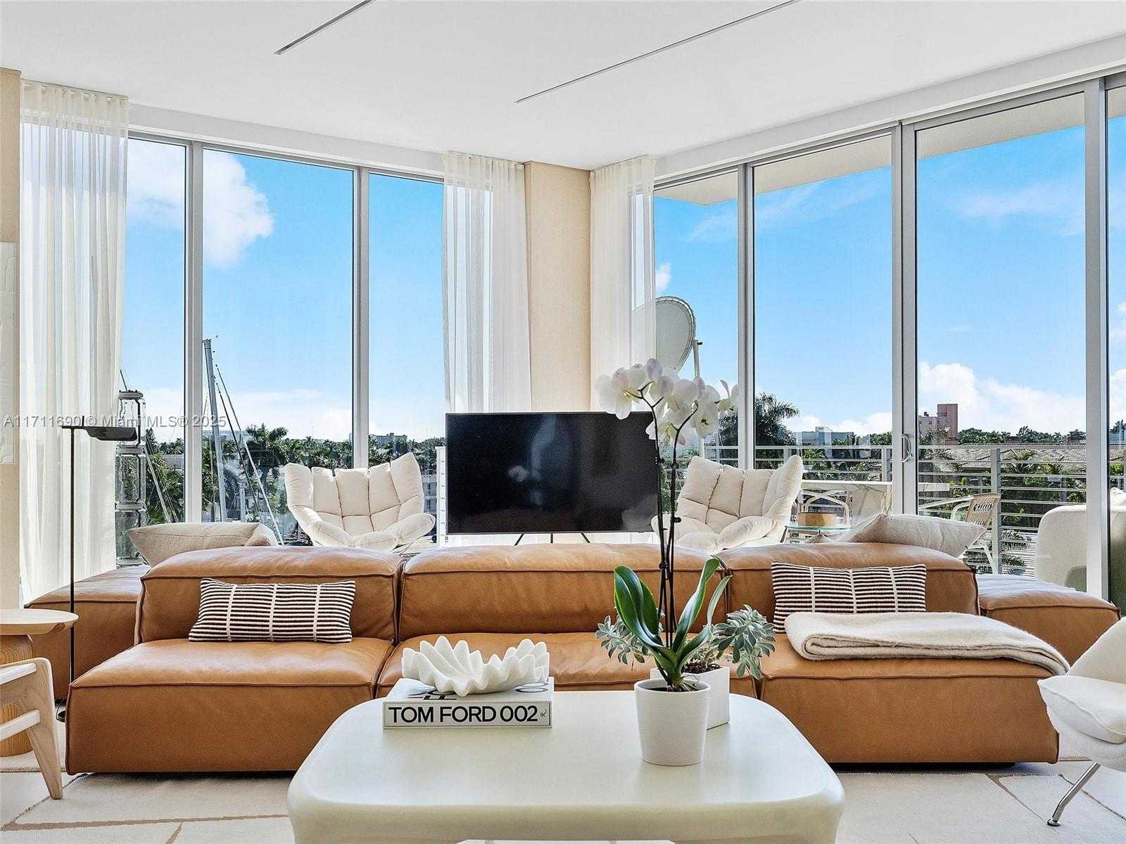 Small Image of 21 ISLE OF VENICE DR #PH1, Fort Lauderdale Number 4