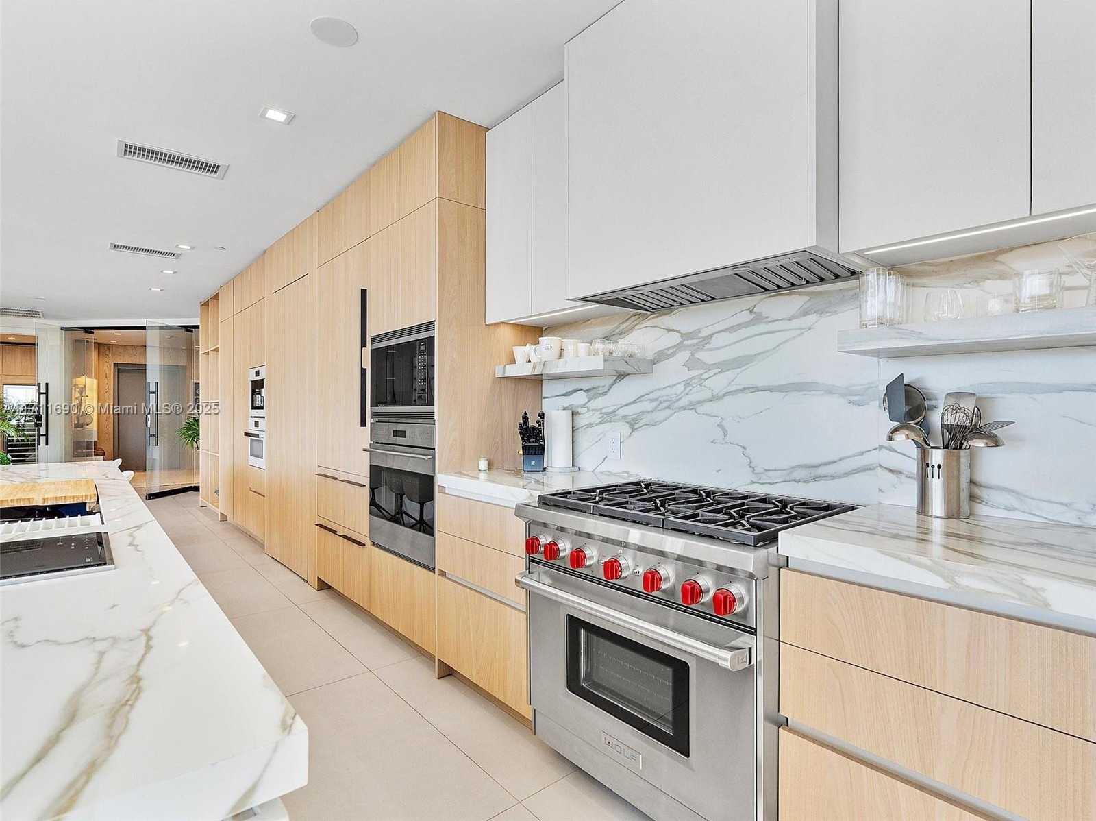 Small Image of 21 ISLE OF VENICE DR #PH1, Fort Lauderdale Number 7