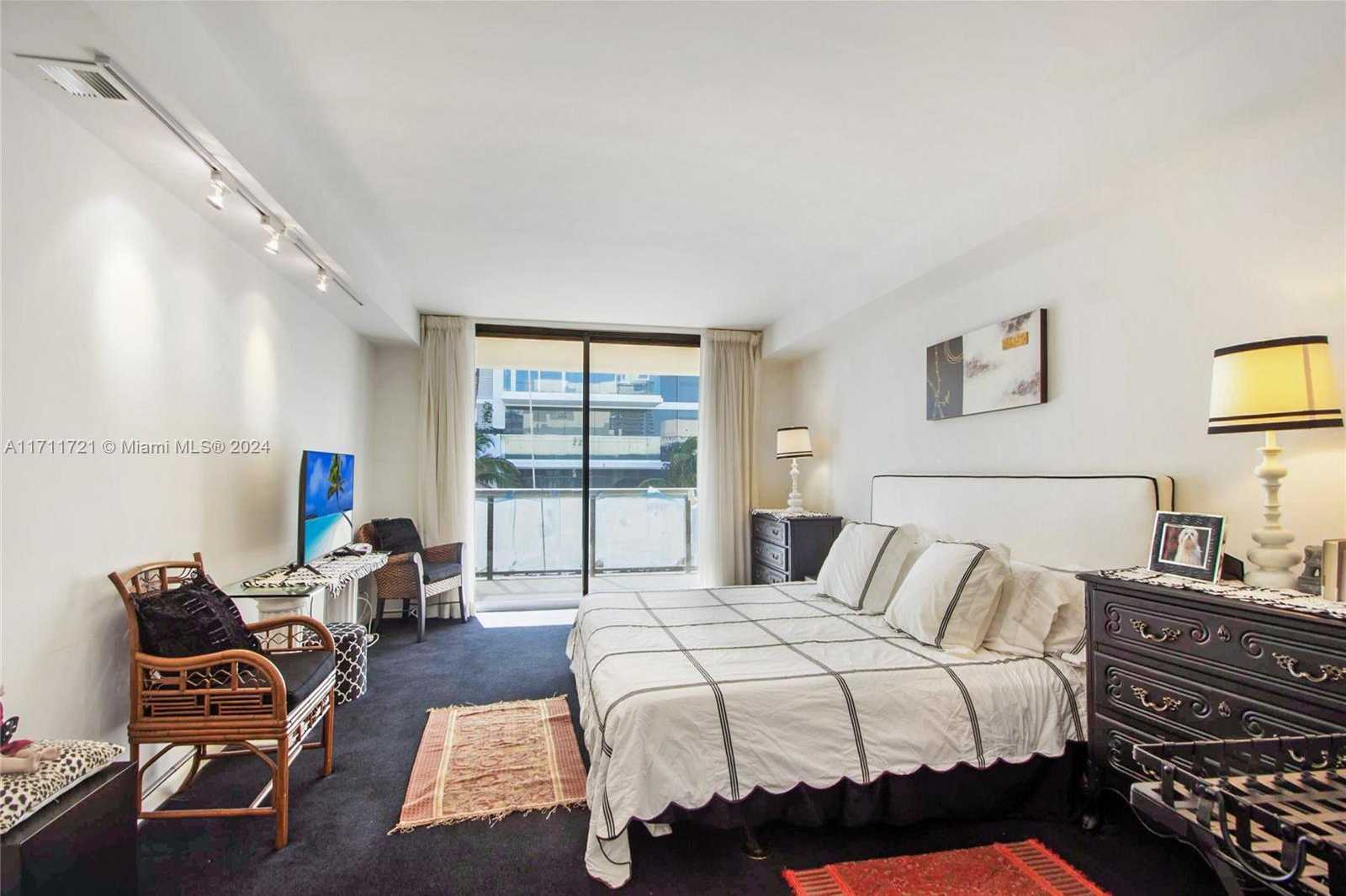 Small Image of 9455 COLLINS AVE #PH-6, Surfside Number 8