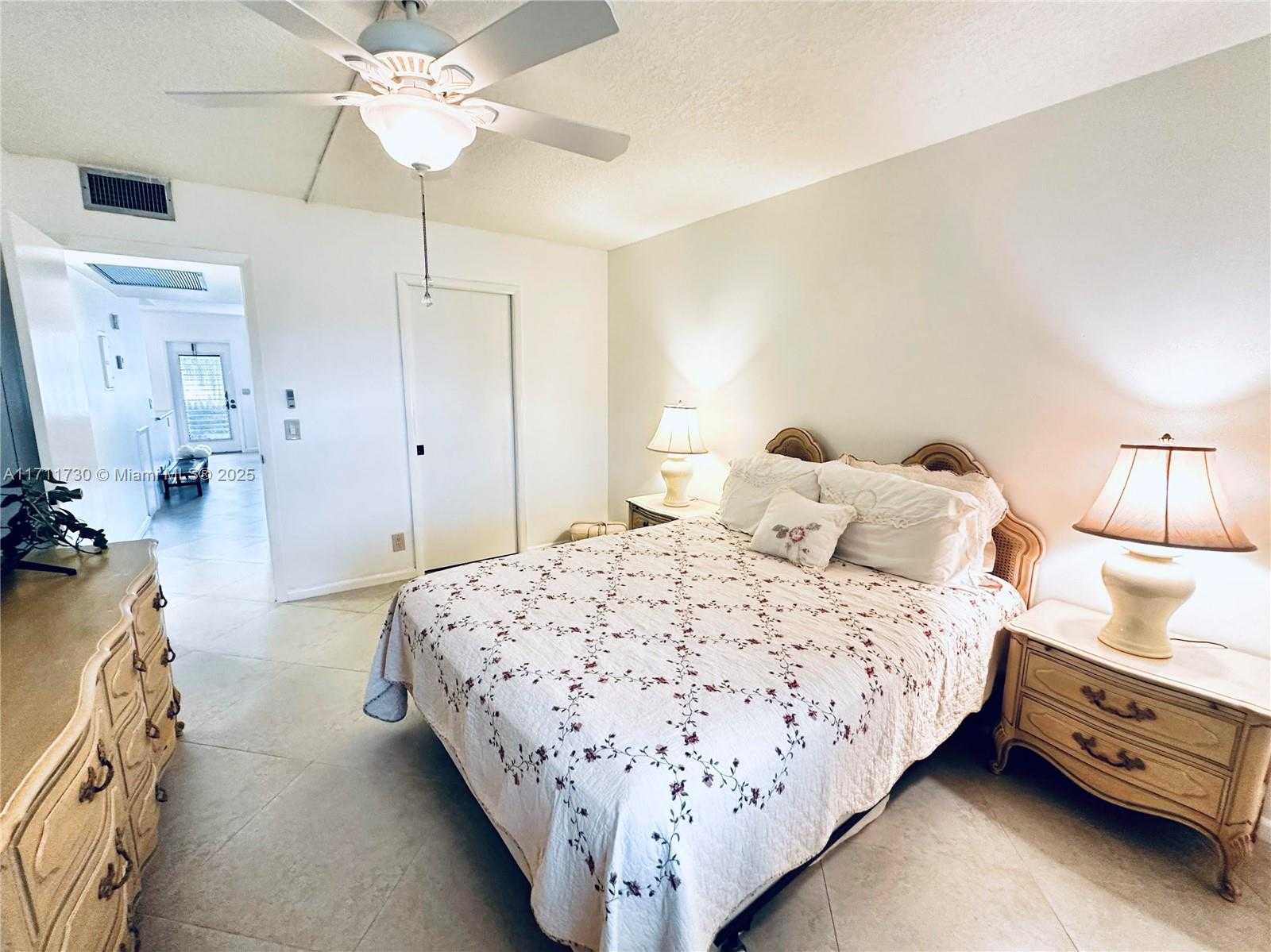 Small Image of 1016 NEWCASTLE A #1016, Boca Raton Number 10