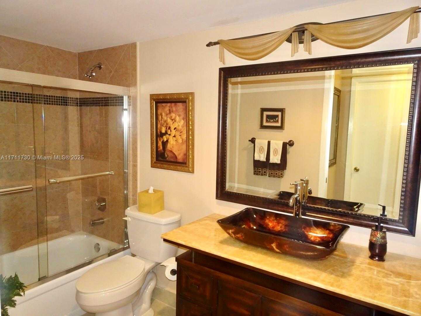 Small Image of 1016 NEWCASTLE A #1016, Boca Raton Number 19