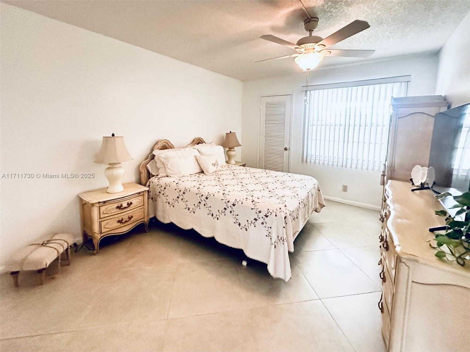 Small Image of 1016 NEWCASTLE A #1016, Boca Raton Number 9