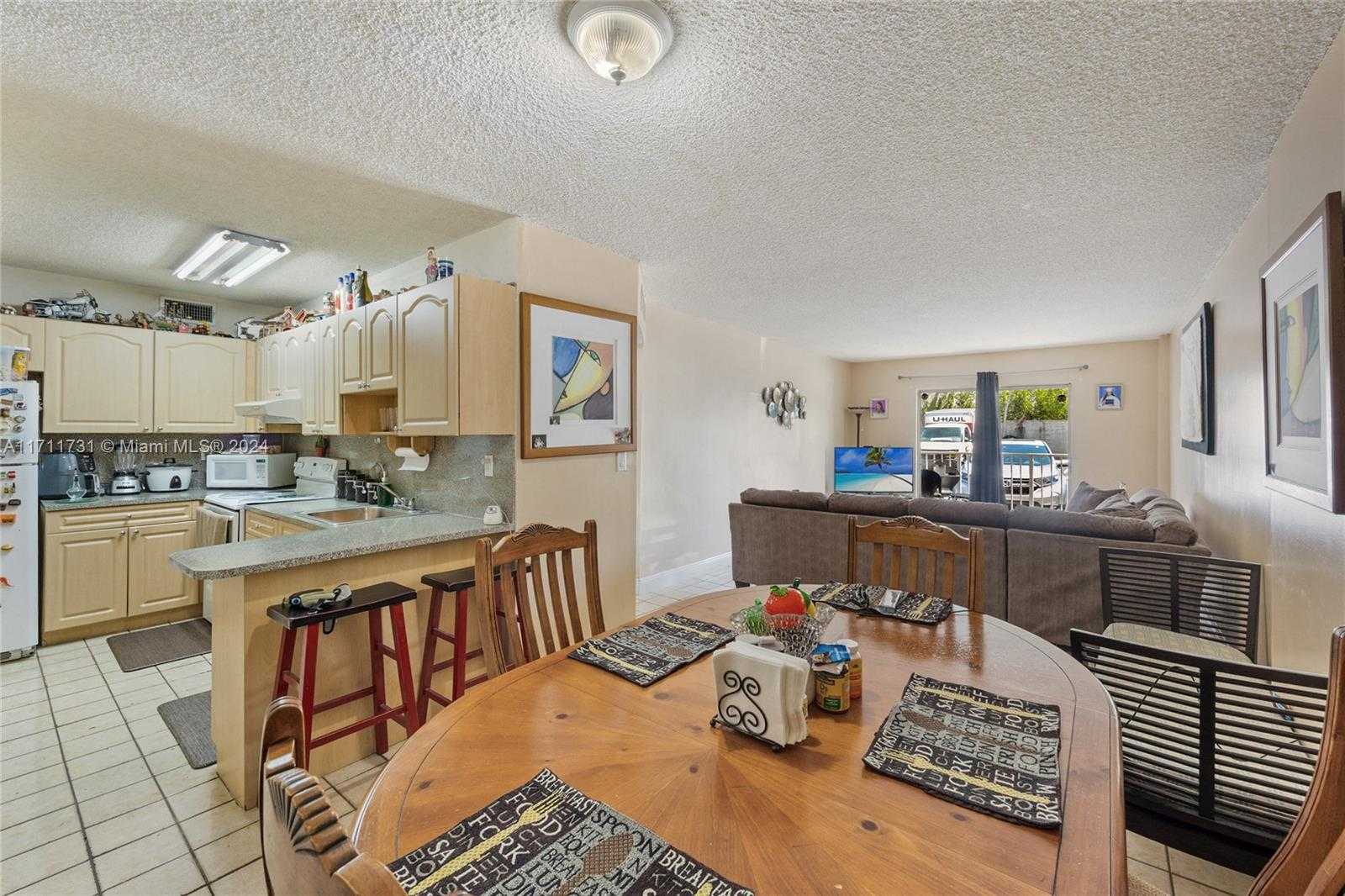 Small Image of 16465 NORTH EAST 22ND AVE #120, North Miami Beach Number 3