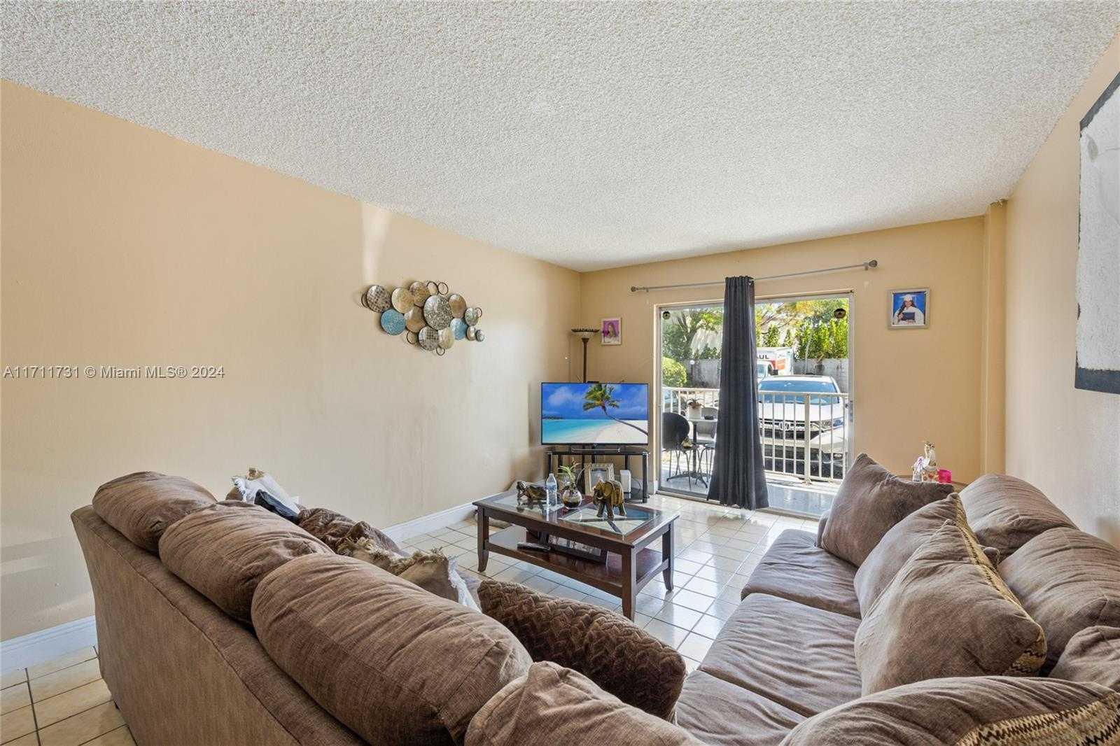 Small Image of 16465 NORTH EAST 22ND AVE #120, North Miami Beach Number 6