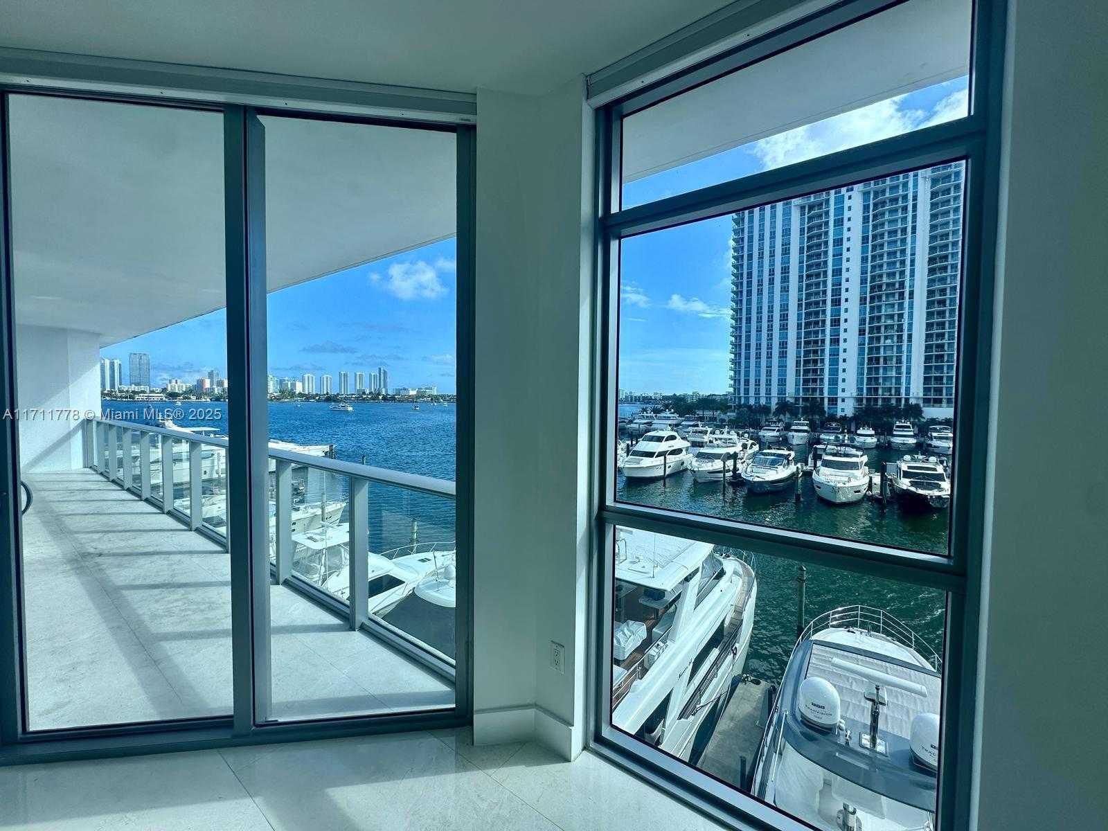 Small Image of 17301 BISCAYNE BLVD #305, North Miami Beach Number 13