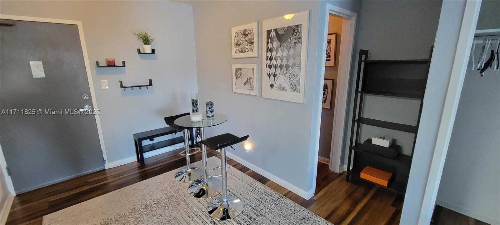 Small Image of 1000 WEST AVE #204, Miami Beach Number 12