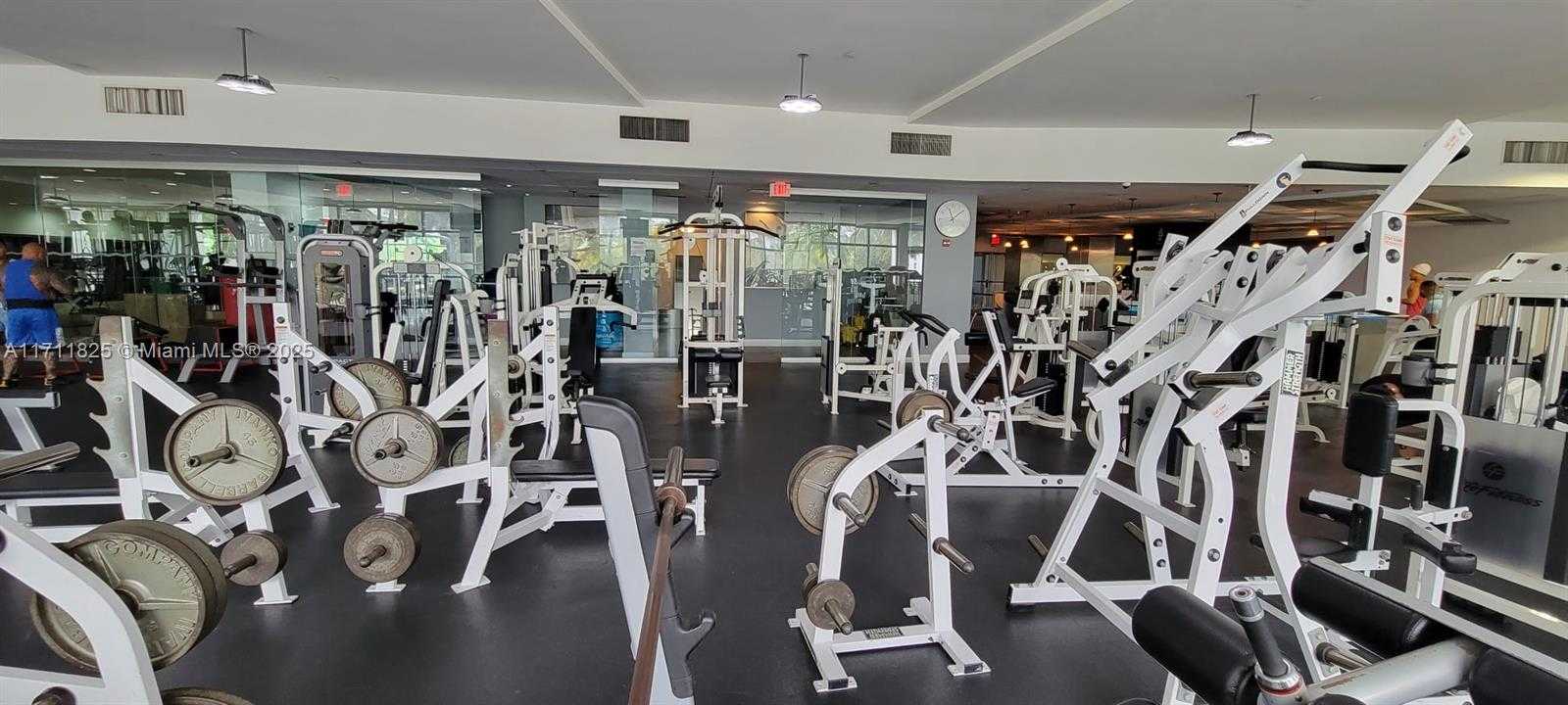 Small Image of 1000 WEST AVE #204, Miami Beach Number 21