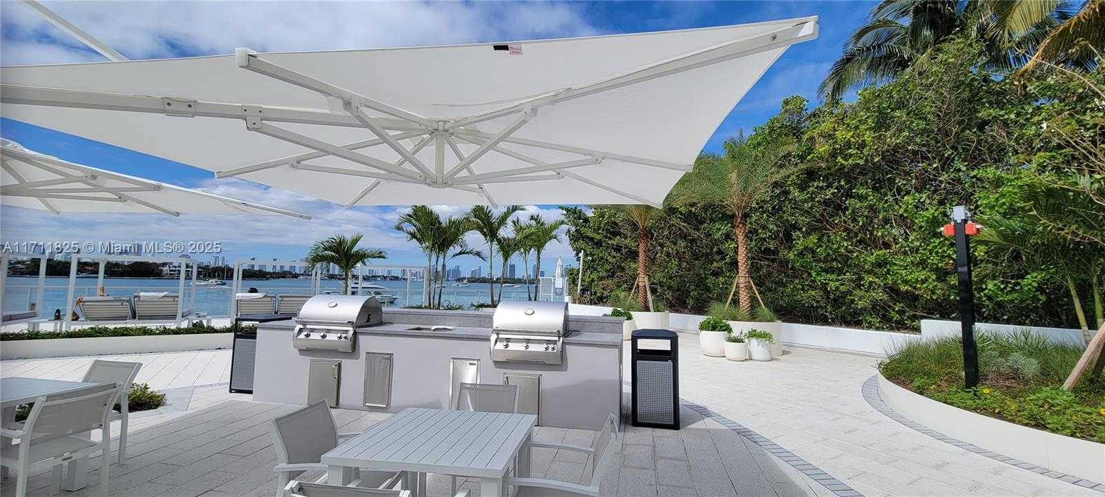 Small Image of 1000 WEST AVE #204, Miami Beach Number 25